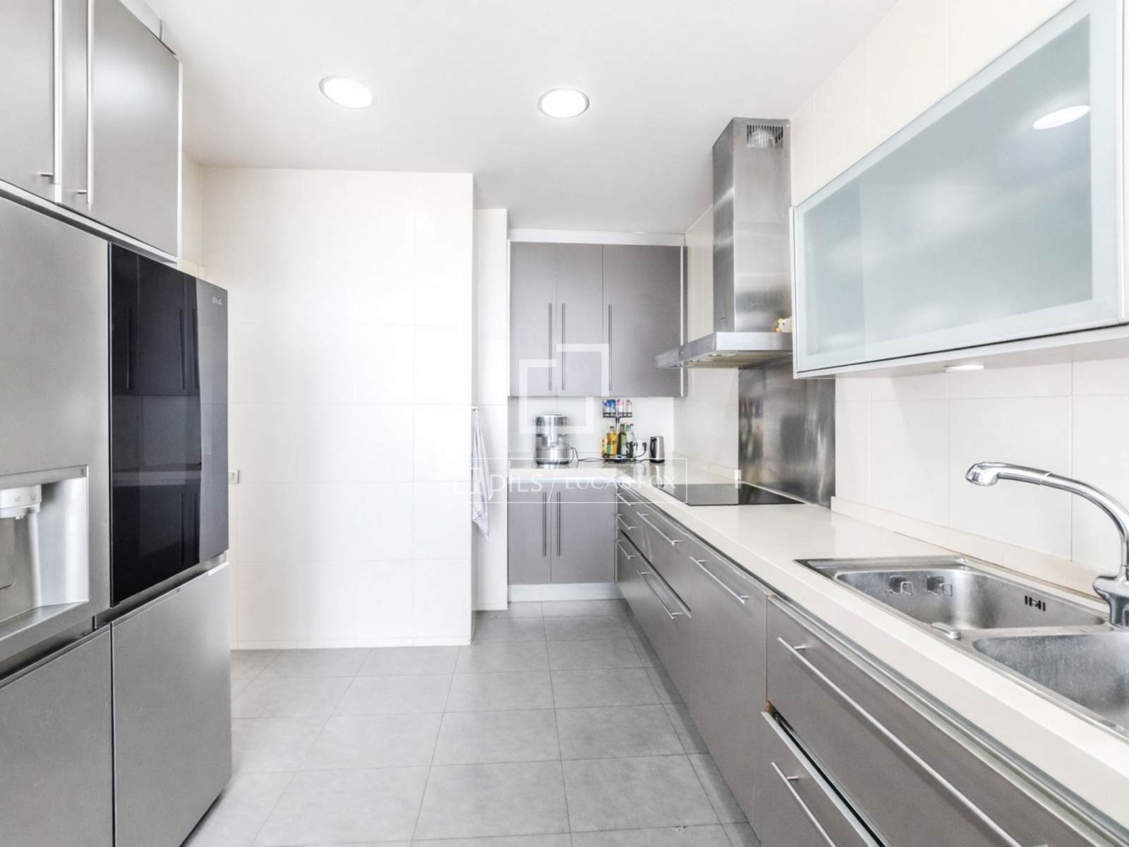 Villa in Sitges, Barcelona, Spanien 5 Schlafzimmer, 448 m2 Nr. 164886