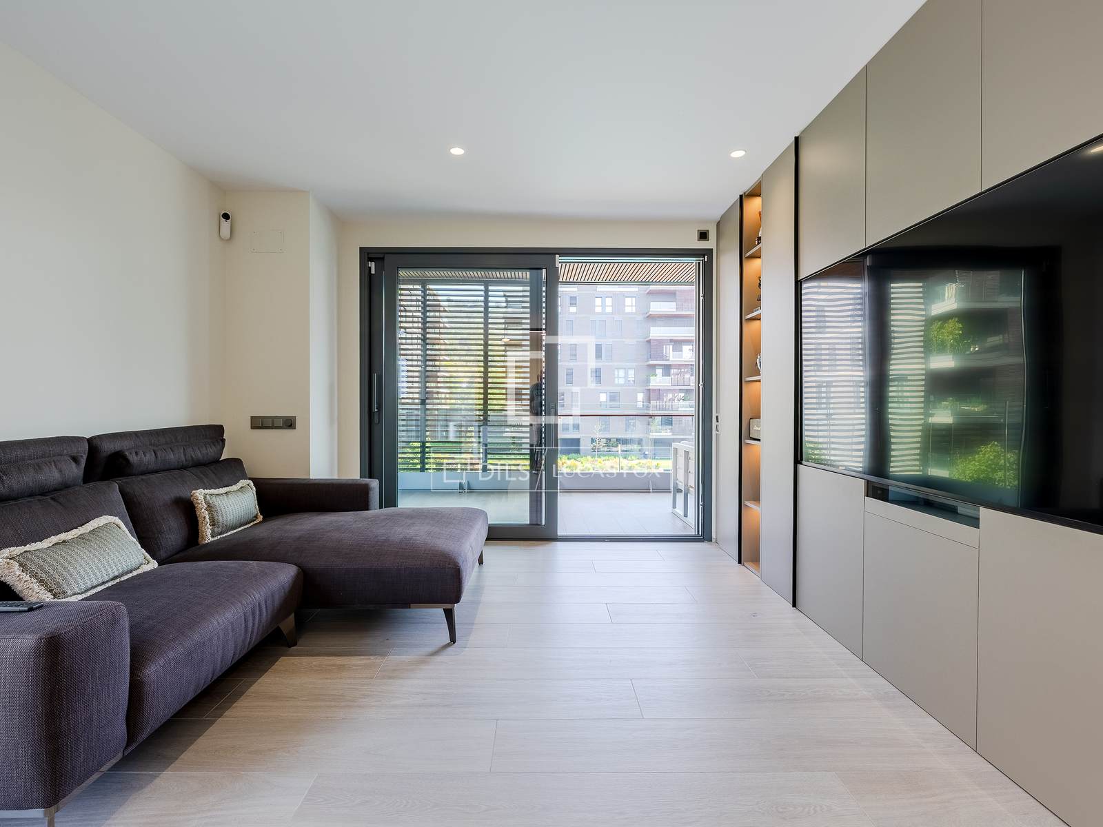 Apartment à Esplugues de Llobregat, Barcelona, Espagne 3 chambres, 120 m2 No. 164882