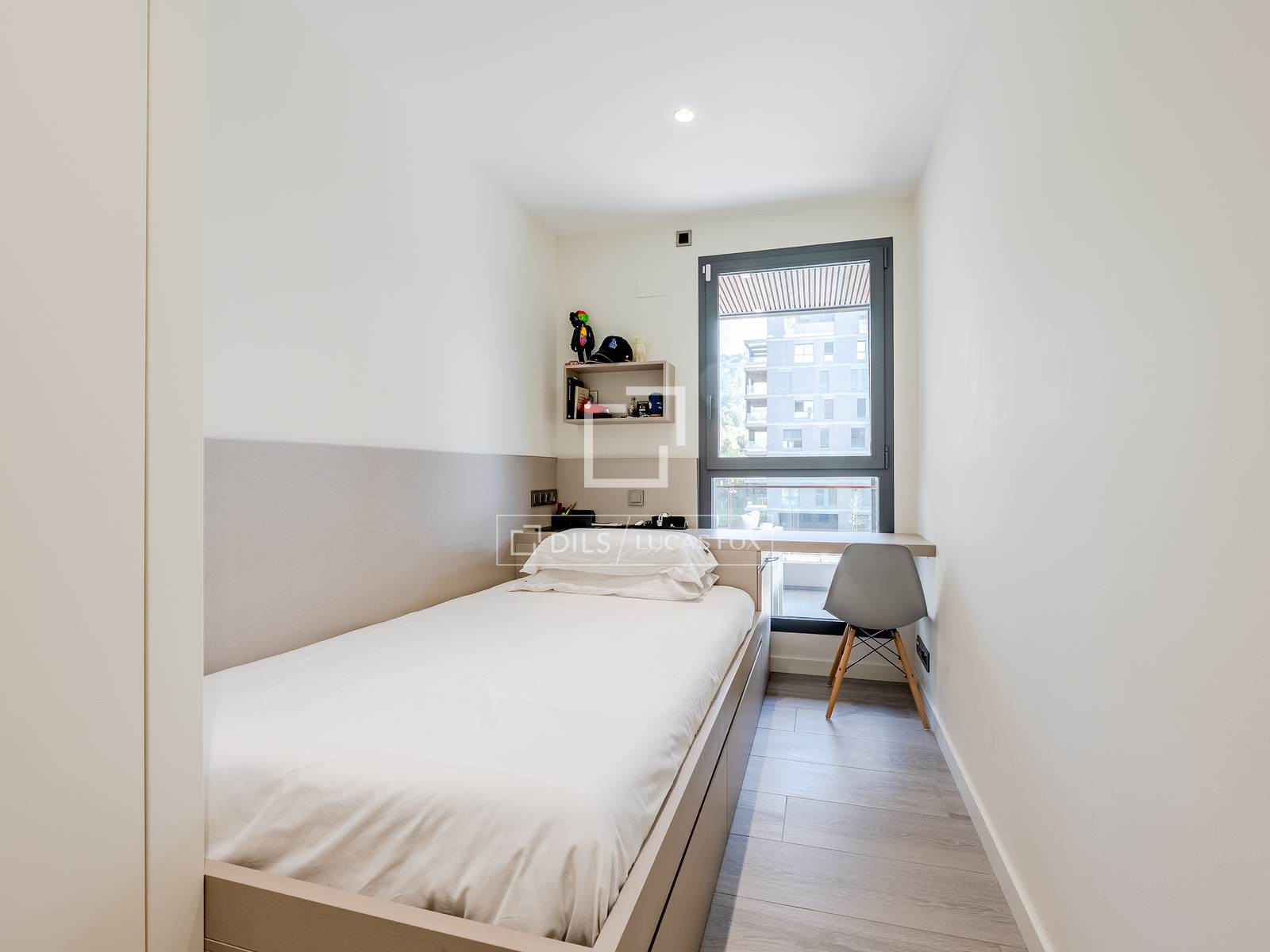 Apartment à Esplugues de Llobregat, Barcelona, Espagne 3 chambres, 120 m2 No. 164882