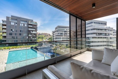 Apartamento en Esplugues de Llobregat, Barcelona, España 3 dormitorios, 120 m2 No. 164882