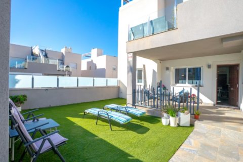 Apartament w Torrevieja, Alicante, Hiszpania 2 sypialnie,  nr 151827