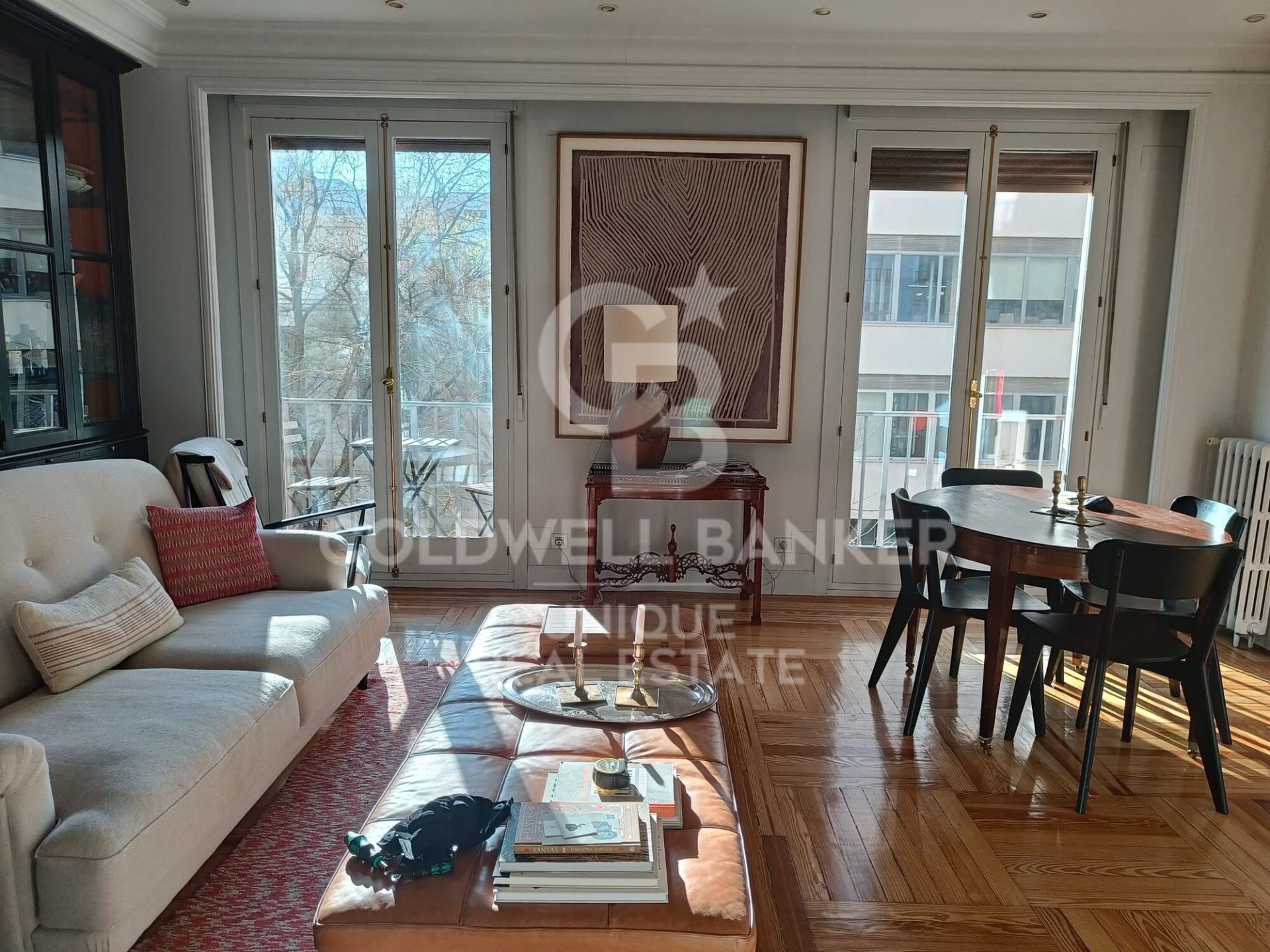 Apartment à Madrid, Espagne 3 chambres, 115 m2 No. 179055