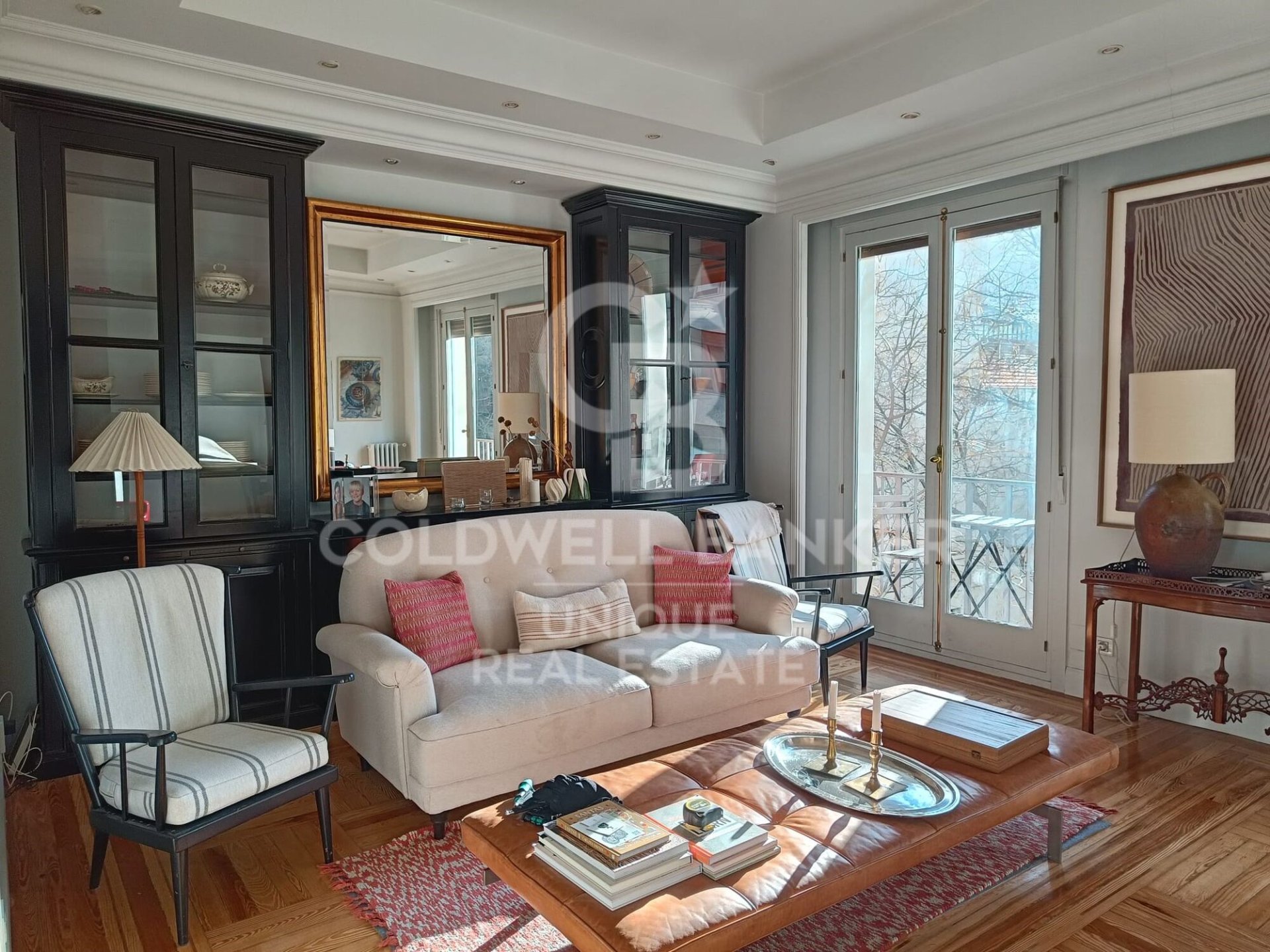 Apartment à Madrid, Espagne 3 chambres, 115 m2 No. 179055