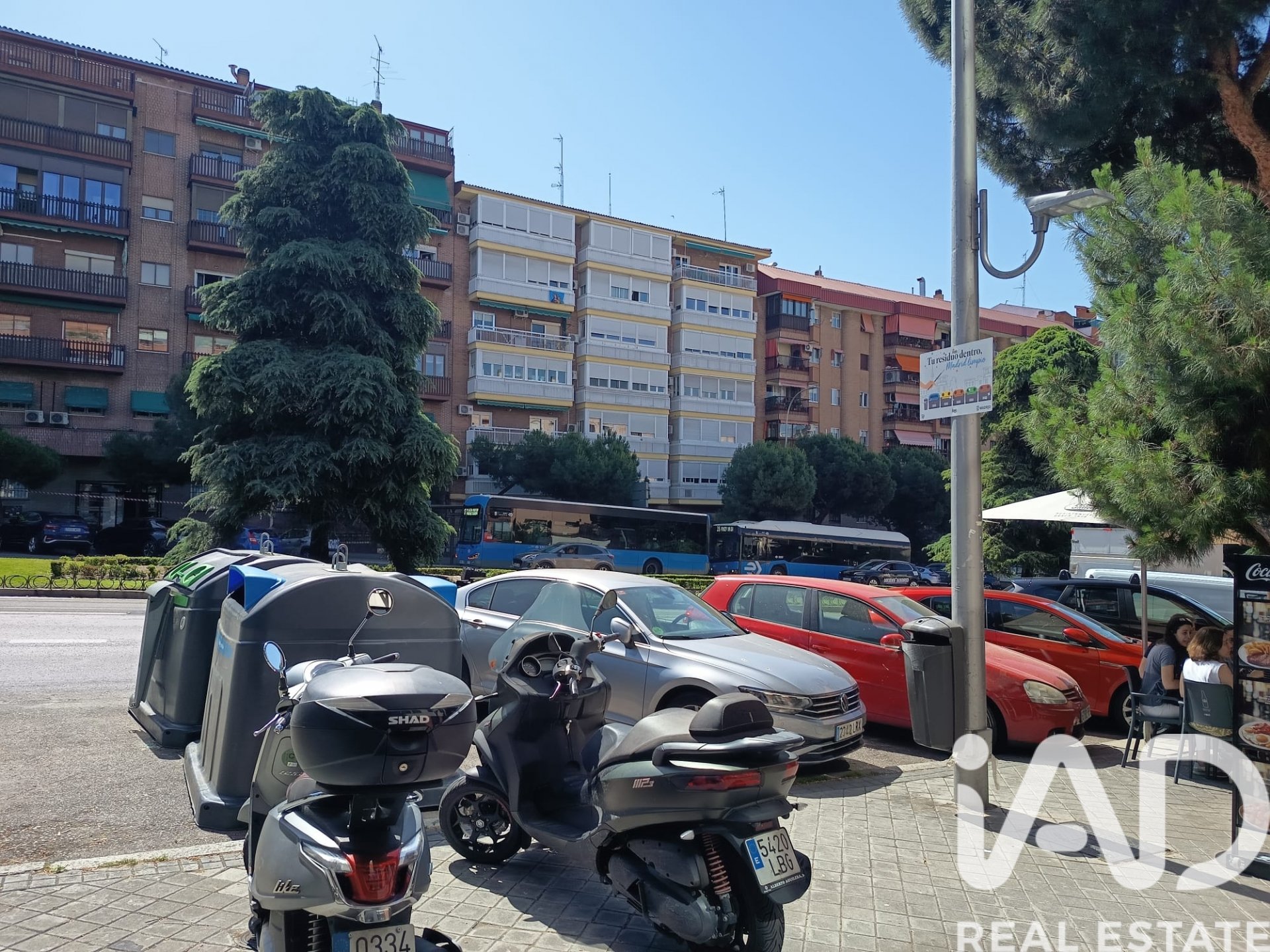 Autotallit Madrid, Espanja 14.5 m2 No. 184707