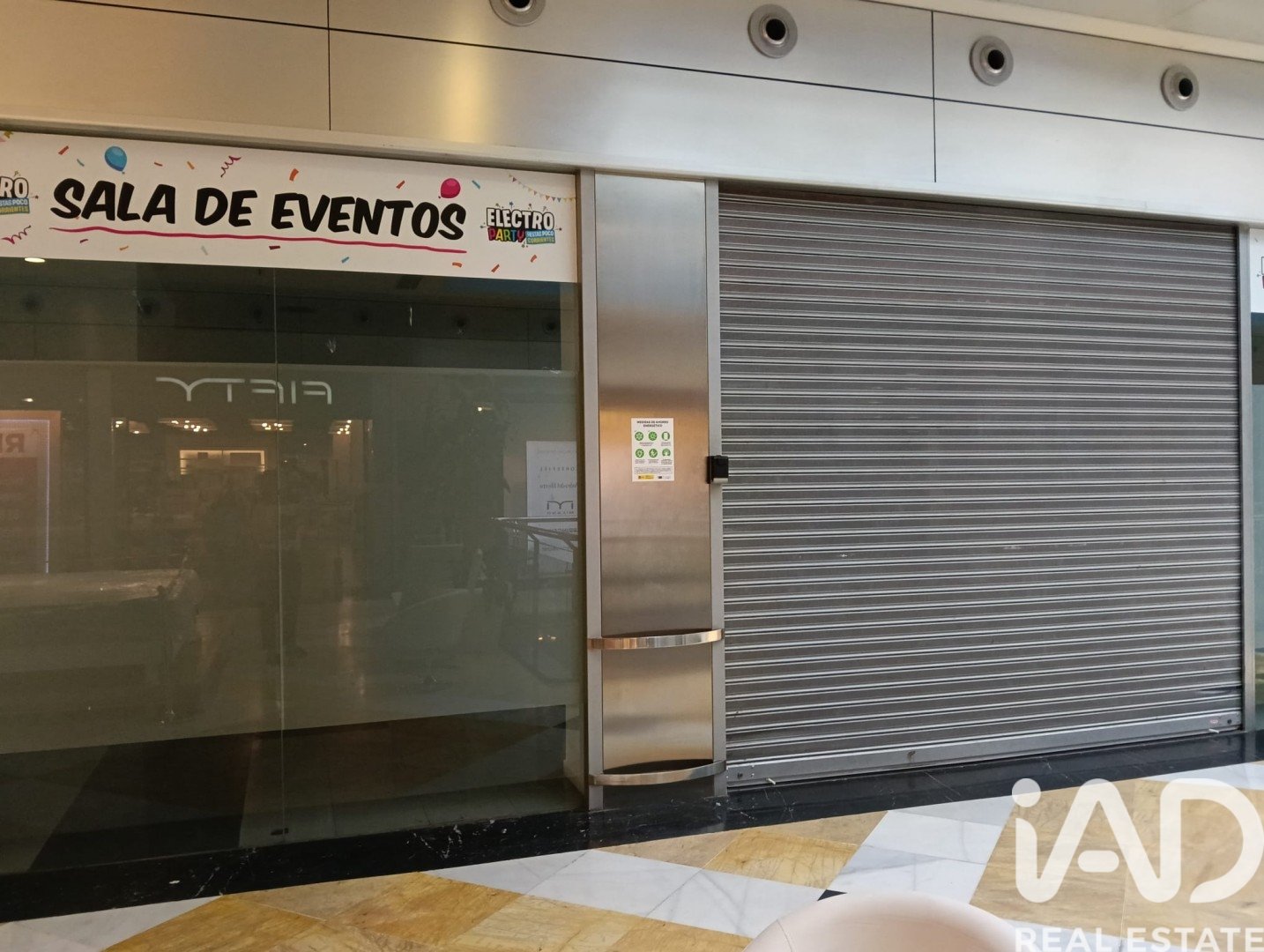 Gewerbeimmobilien in Rivas-Vaciamadrid, Madrid, Spanien 1 Schlafzimmer, 159 m2 Nr. 188493