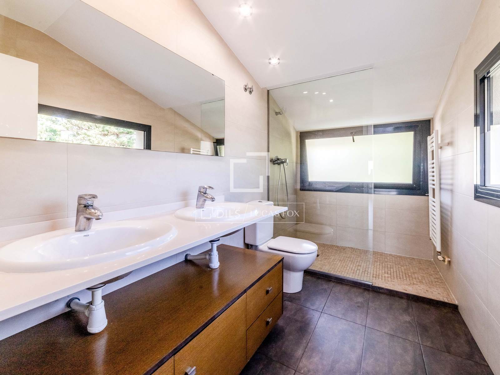 Villa in Sitges, Barcelona, Spanien 4 Schlafzimmer, 217 m2 Nr. 150365