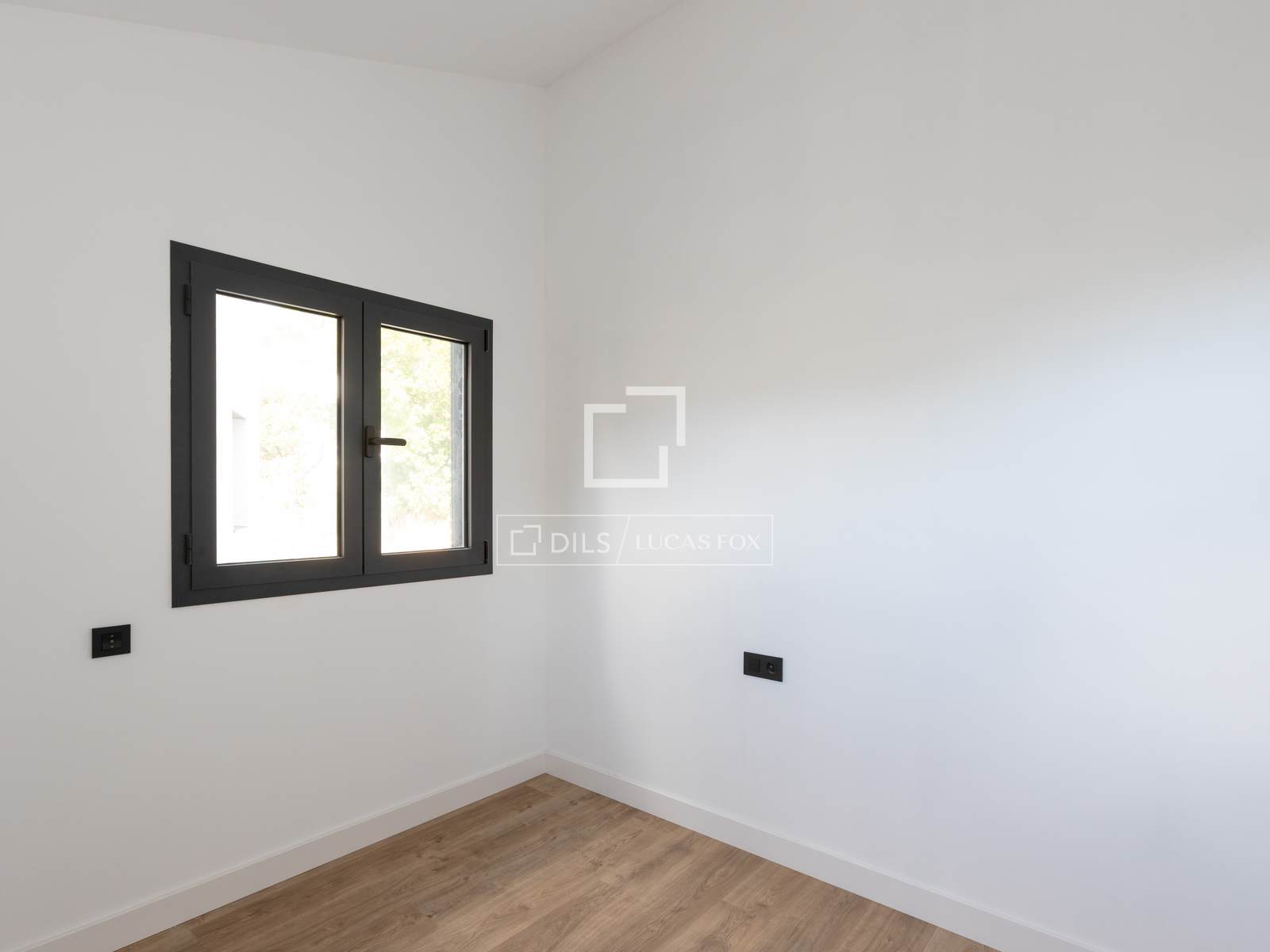 Вилла в Вальроманес, Барселона, Испания 4 спальни, 283м2 №150368
