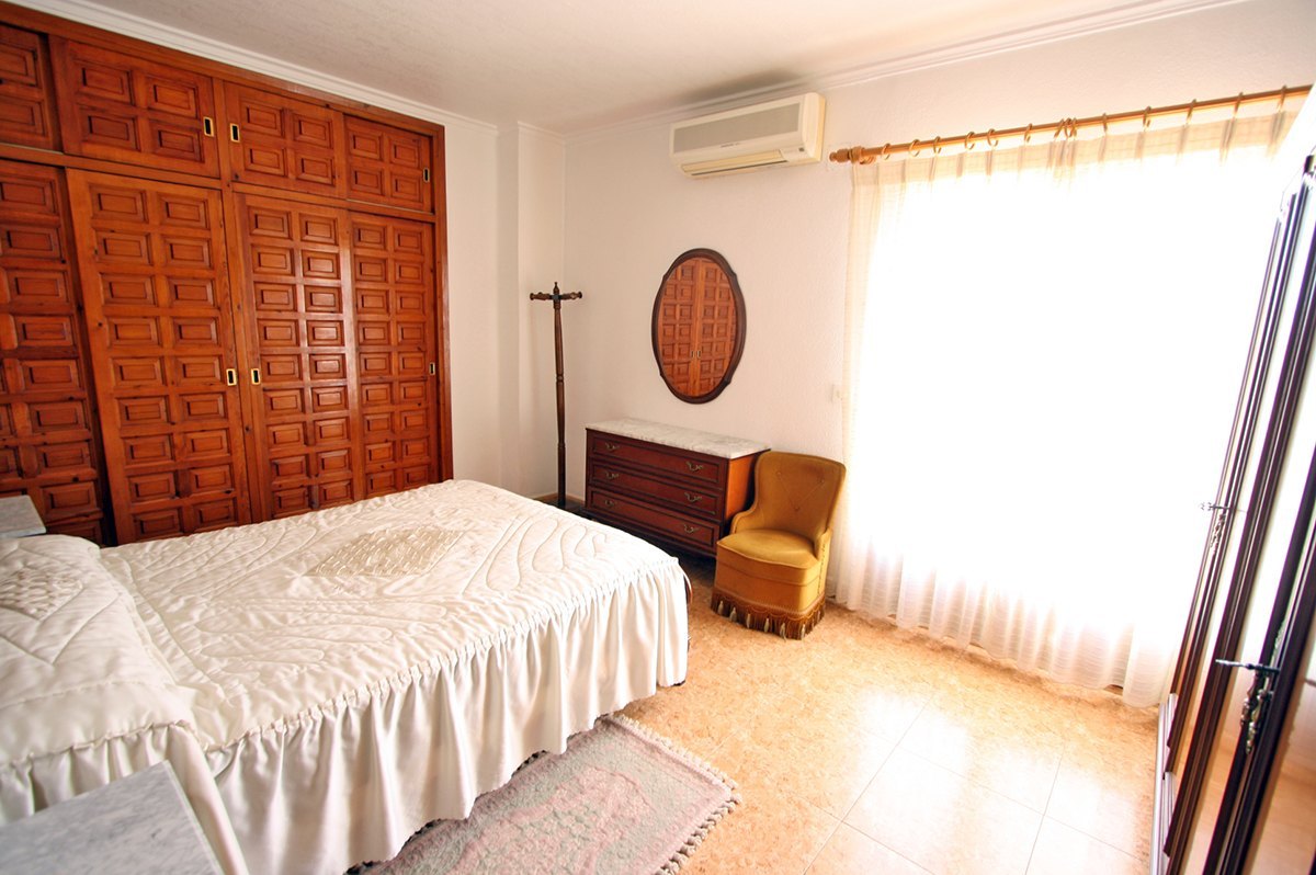Villa à Els Poblets, Alicante, Espagne 6 chambres, 460 m2 No. 80462