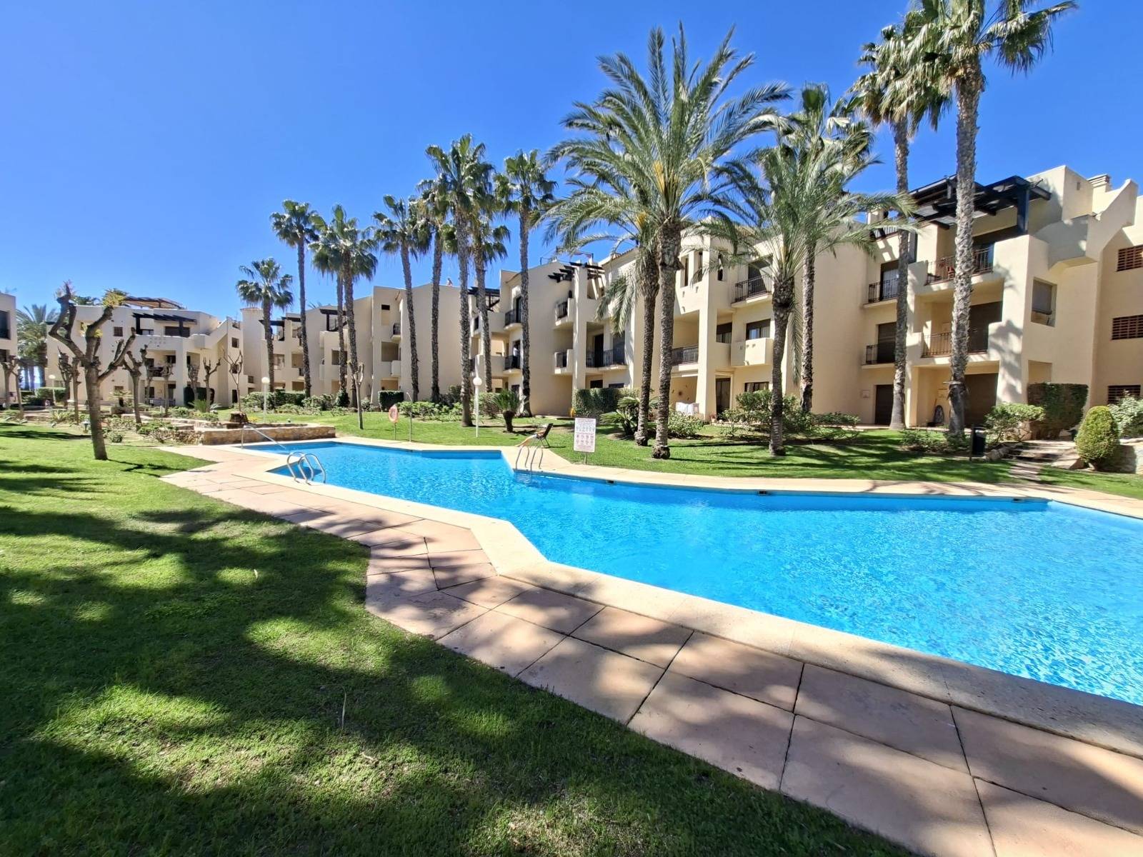 Apartamento en San Javier, Murcia, España 2 dormitorios, 135 m2 No. 189357