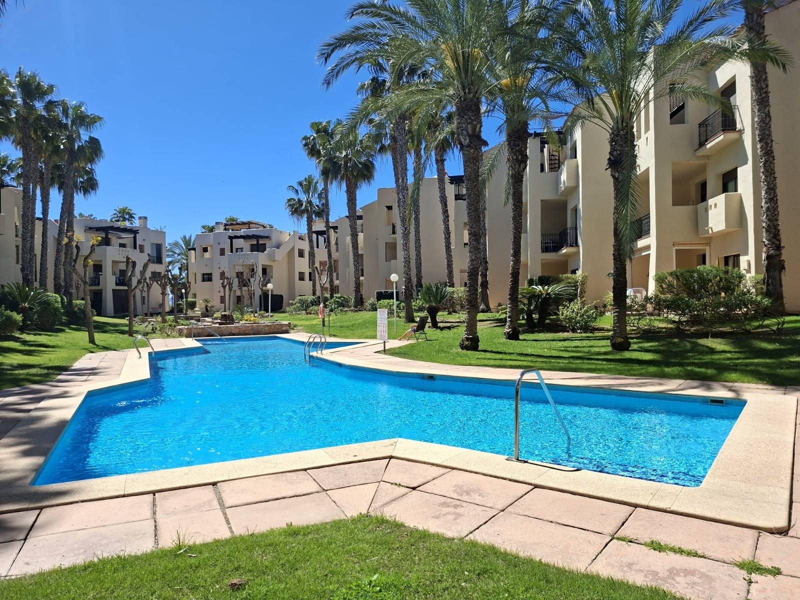 Apartamento en San Javier, Murcia, España 2 dormitorios, 135 m2 No. 189357
