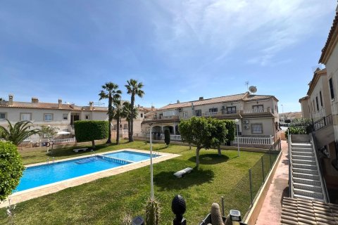 Bungalow in Torrevieja, Alicante, Spain 2 bedrooms, 55 sq.m. No. 189362