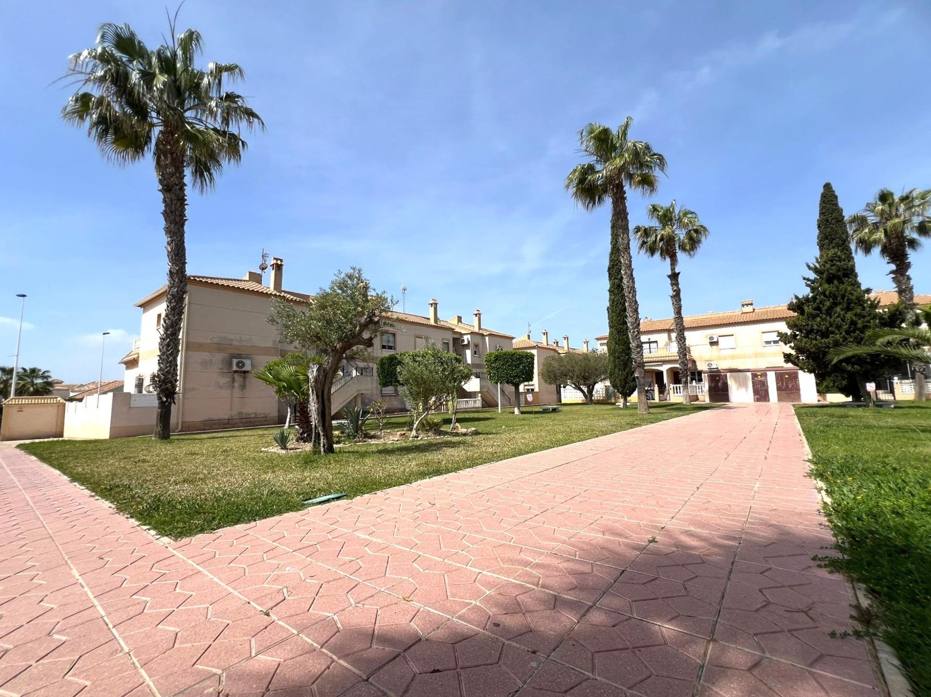 Bungalow i Torrevieja, Alicante, Spanien 2 sovrum, 55 kvm. Nr. 189362