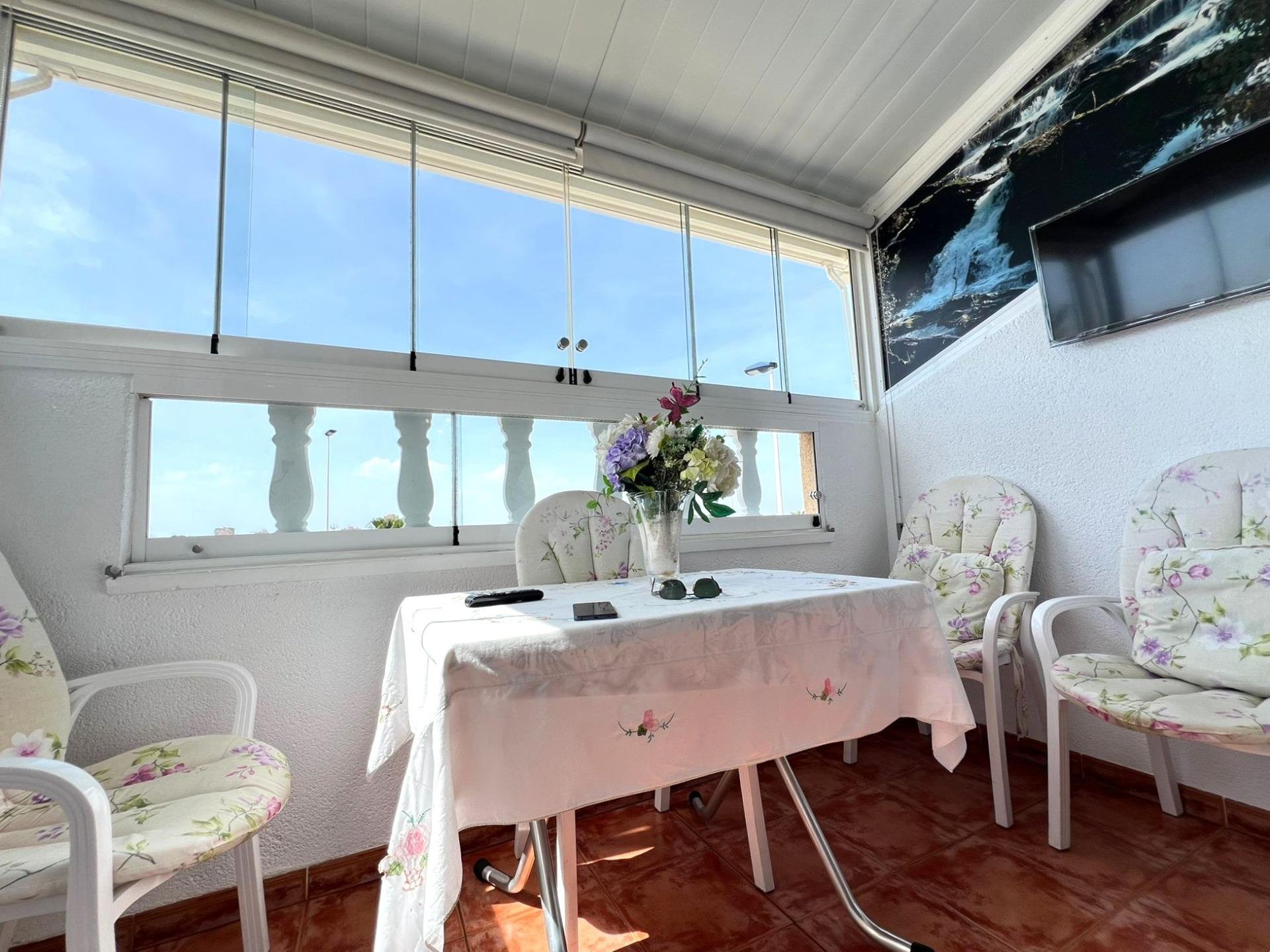 Bungalow i Torrevieja, Alicante, Spanien 2 sovrum, 55 kvm. Nr. 189362
