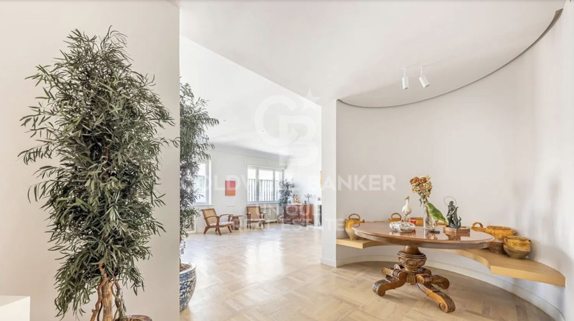 Apartament w Madrid, Hiszpania 3 sypialnie, 204 mkw. nr 157342