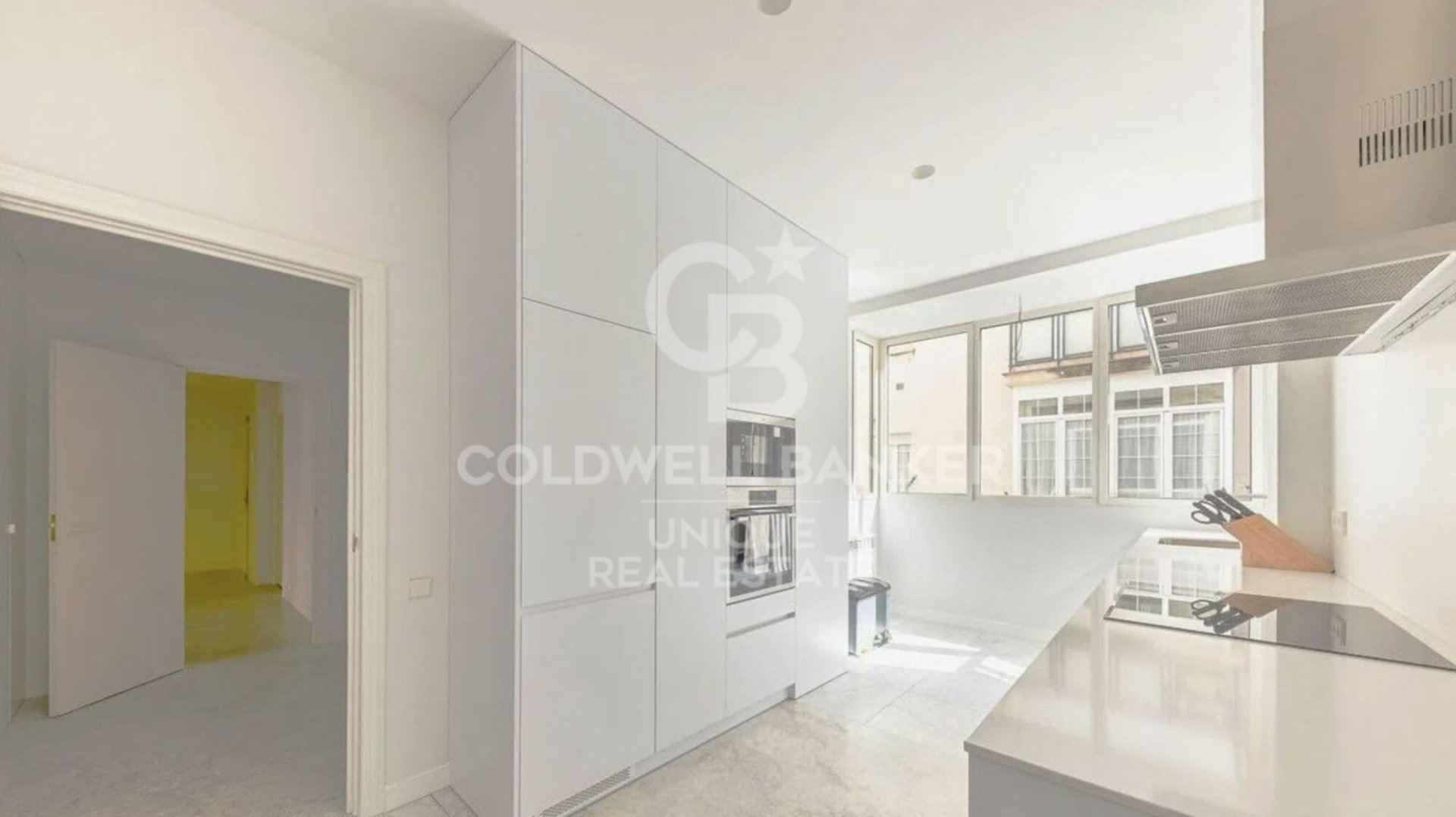 Apartament w Madrid, Hiszpania 3 sypialnie, 204 mkw. nr 157342