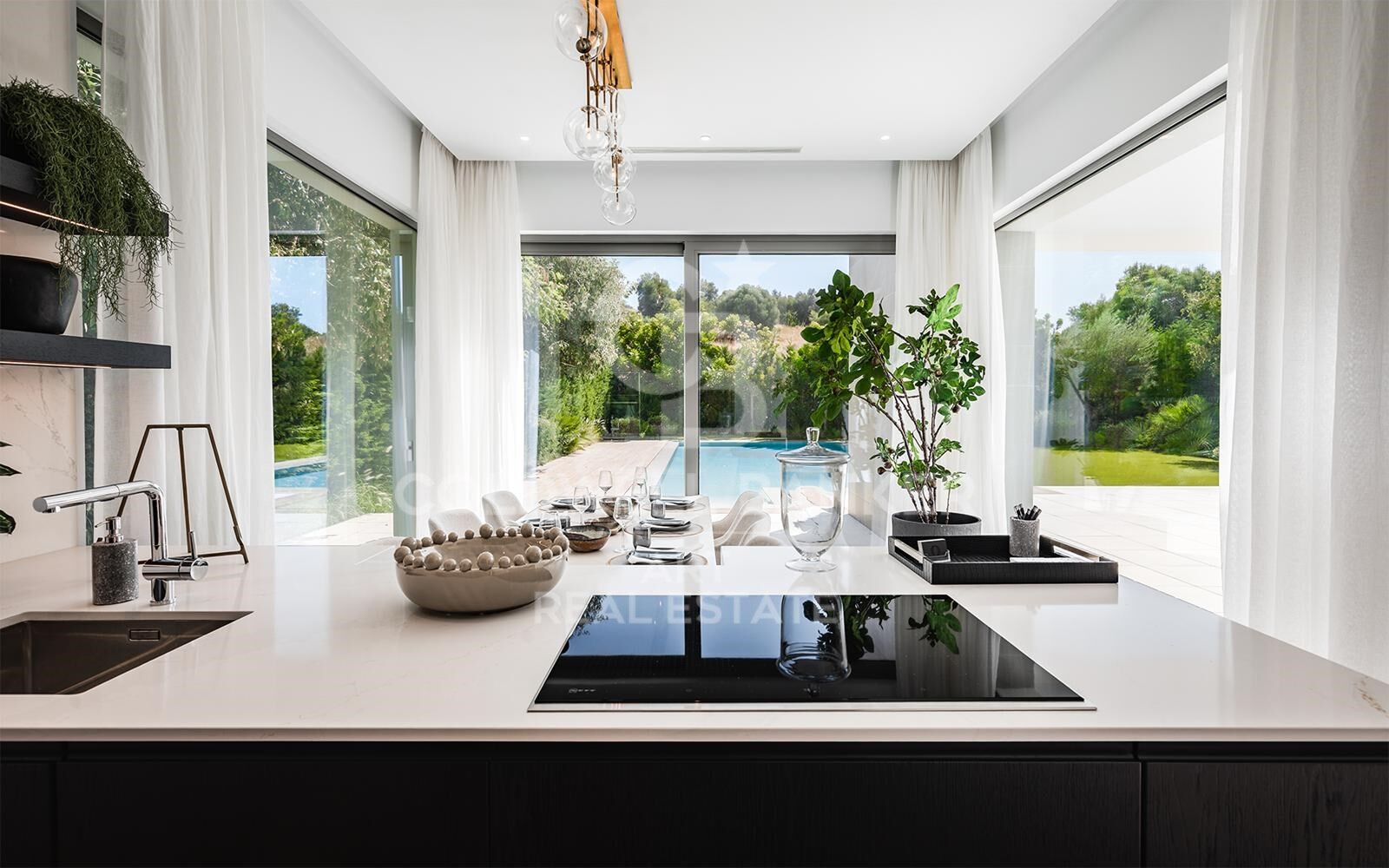 Willa w Marbella, Malaga, Hiszpania 5 sypialni,  nr 157340
