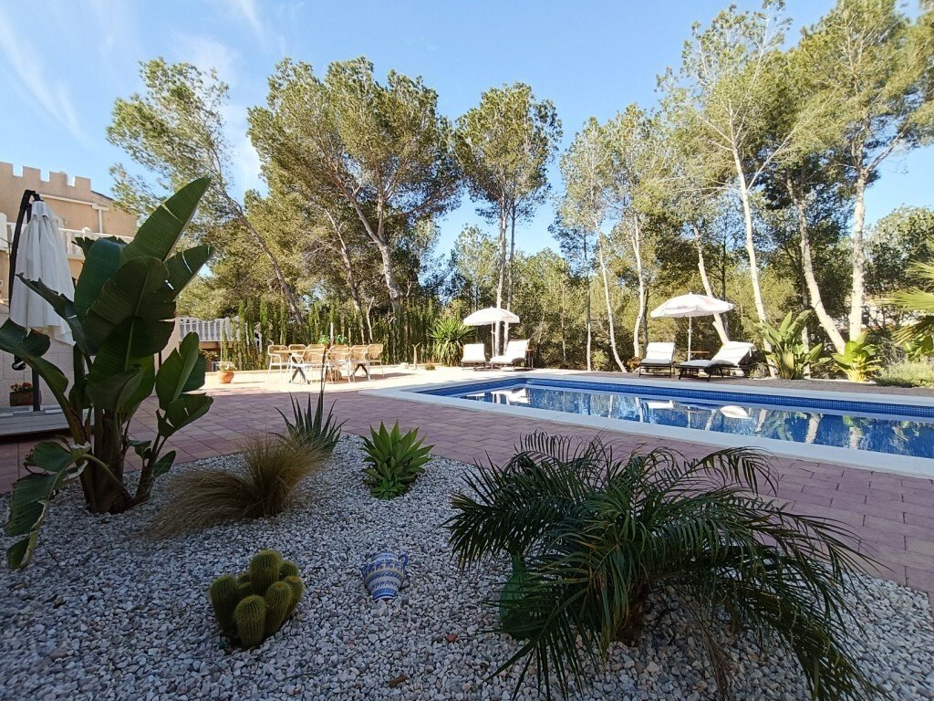 Villa en Pinar De Campoverde, Alicante, España 5 dormitorios, 256 m2 No. 193756