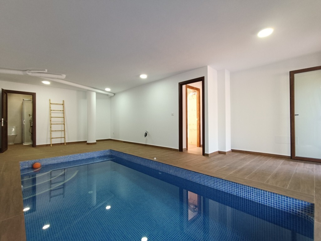 Villa en Pinar De Campoverde, Alicante, España 5 dormitorios, 256 m2 No. 193756
