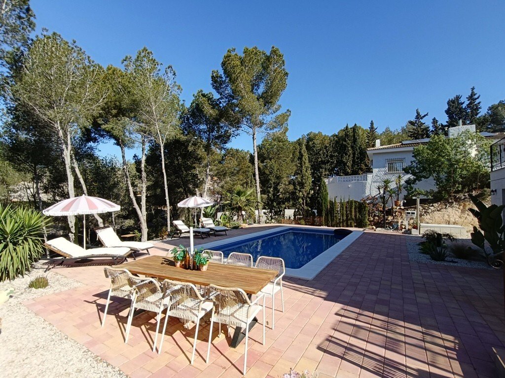 Villa en Pinar De Campoverde, Alicante, España 5 dormitorios, 256 m2 No. 193756