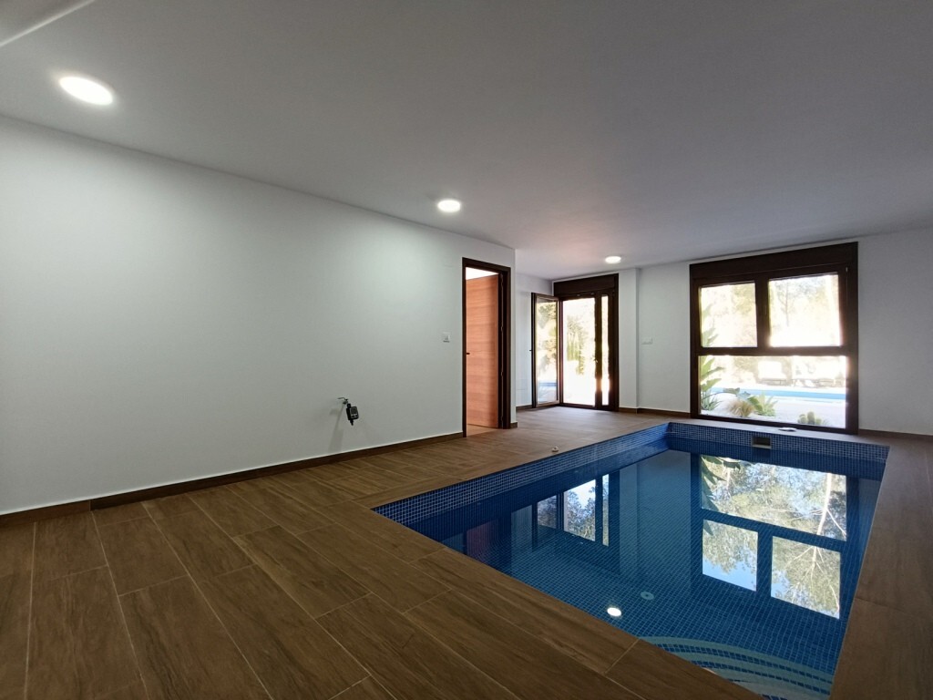 Villa en Pinar De Campoverde, Alicante, España 5 dormitorios, 256 m2 No. 193756
