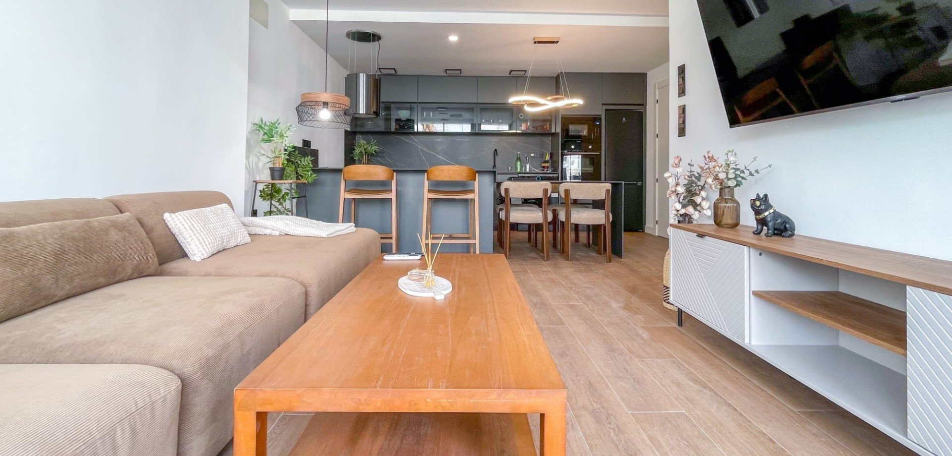 Townhouse à Torrevieja, Alicante, Espagne 3 chambres, 160 m2 No. 193755