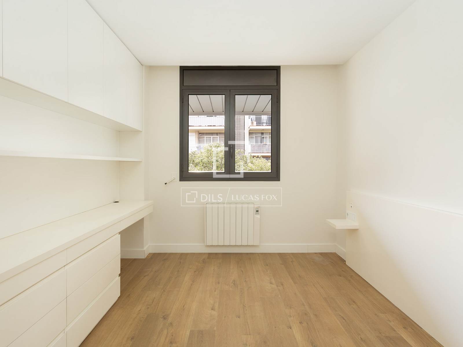 Apartment à Barcelona, Espagne 3 chambres, 103 m2 No. 192564