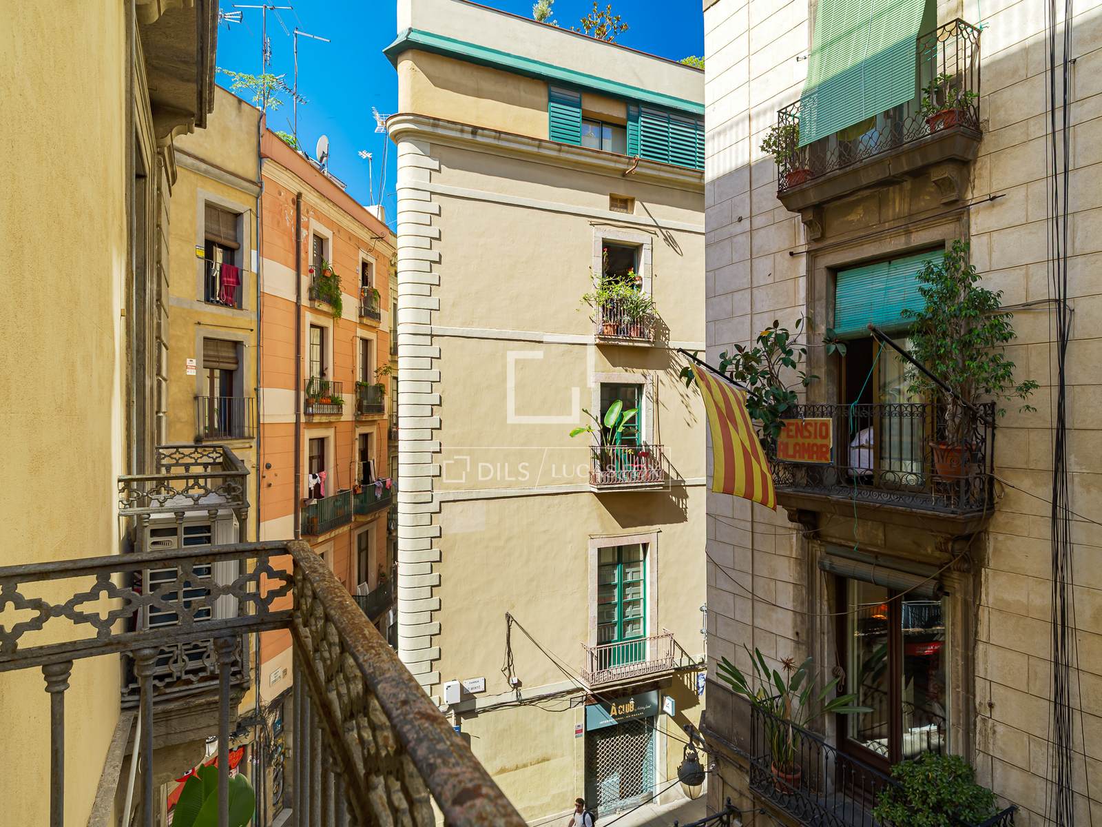 Appartamento a Barcelona, Spagna 4 camere da letto, 193 mq. N° 192560