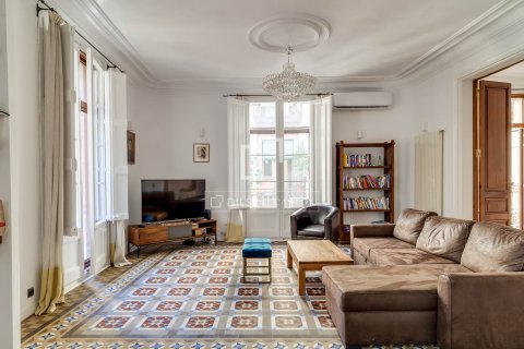 Apartment in Barcelona, Spain 4 bedrooms, 193 sq.m. No. 192560