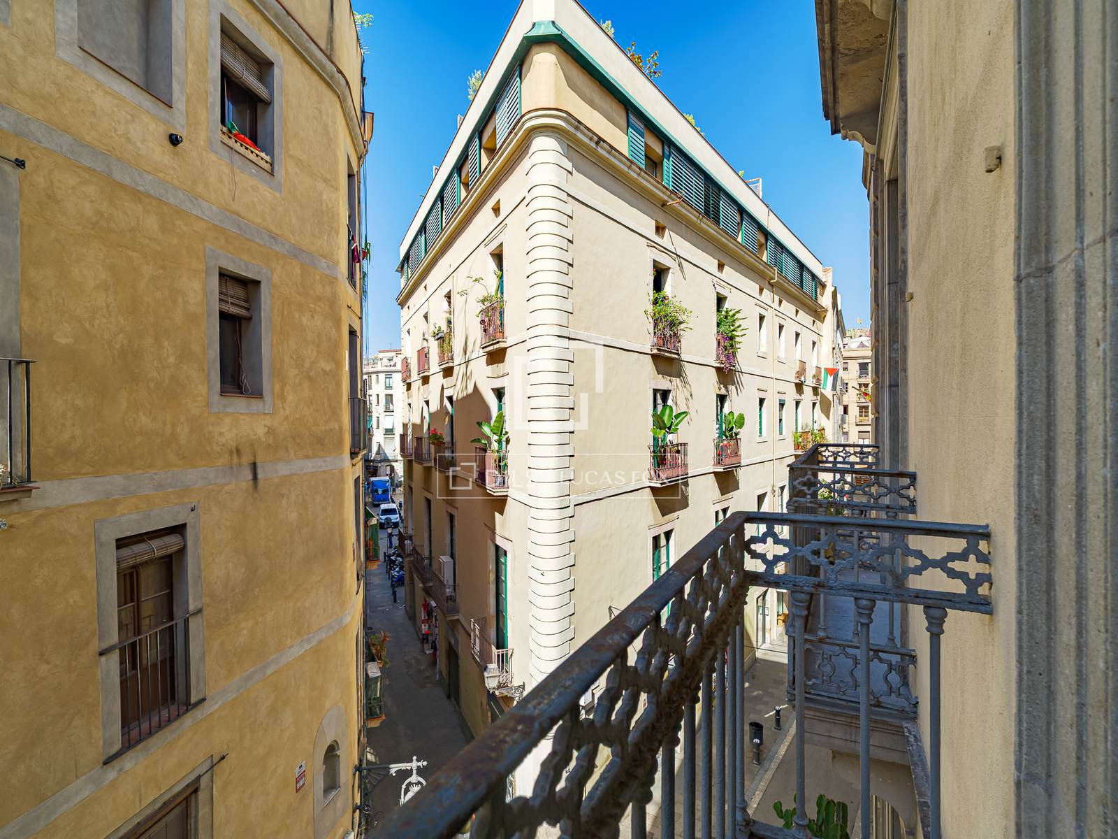 Appartamento a Barcelona, Spagna 4 camere da letto, 193 mq. N° 192560