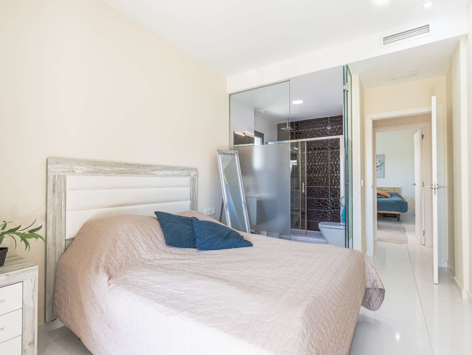Bungalowi Torrevieja, Alicante, Espanja 2 makuuhuonetta, 61 m2 No. 156080