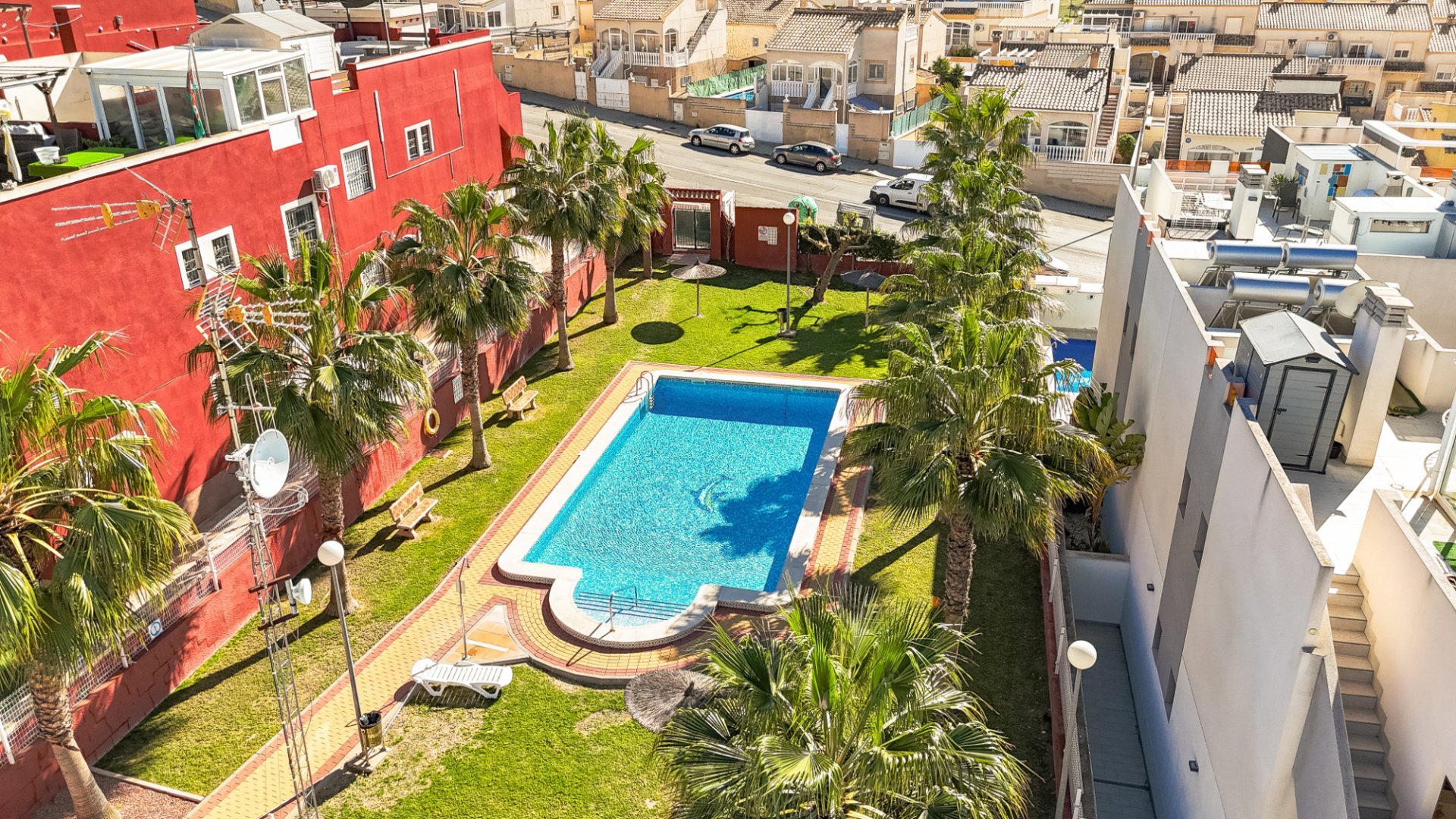 Bungalowi Torrevieja, Alicante, Espanja 2 makuuhuonetta, 61 m2 No. 156080