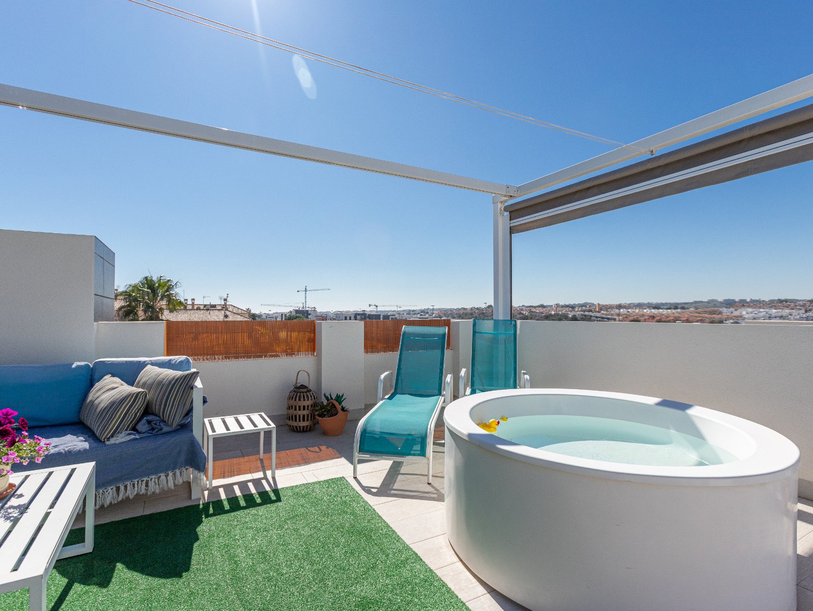 Bungalowi Torrevieja, Alicante, Espanja 2 makuuhuonetta, 61 m2 No. 156080