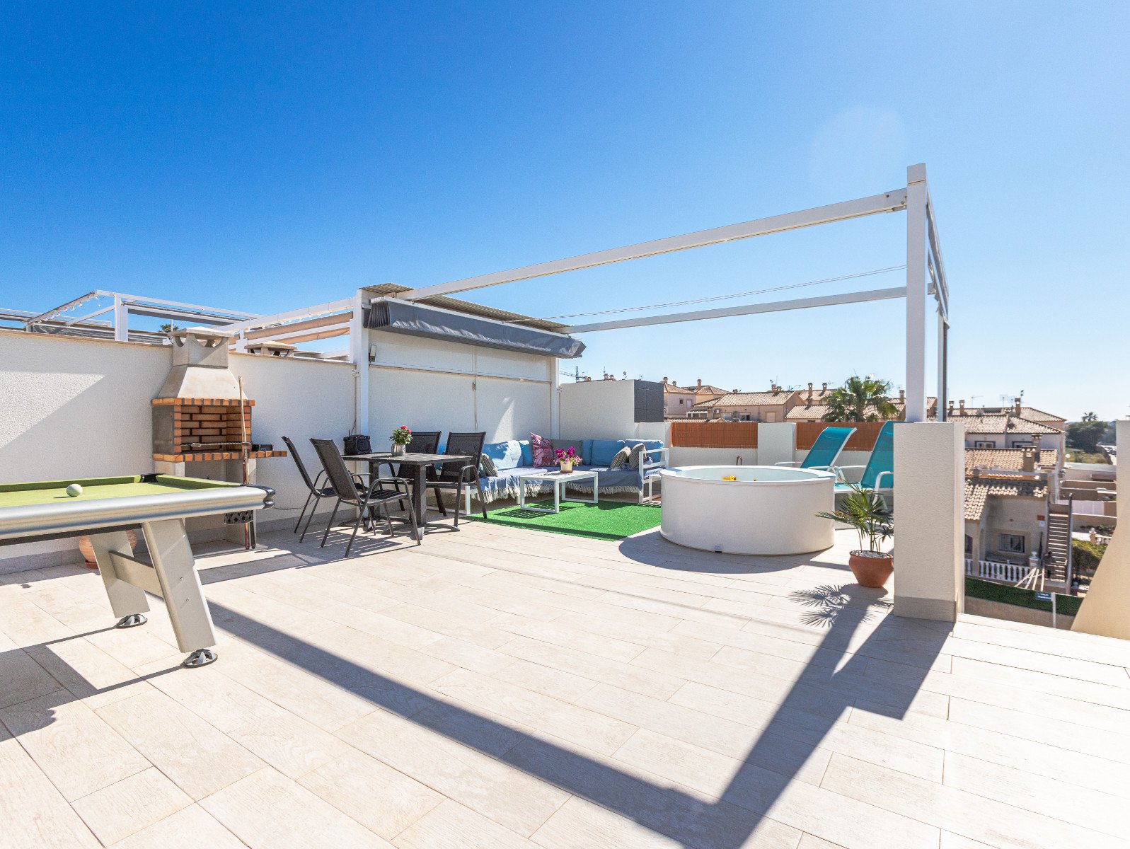 Bungalowi Torrevieja, Alicante, Espanja 2 makuuhuonetta, 61 m2 No. 156080