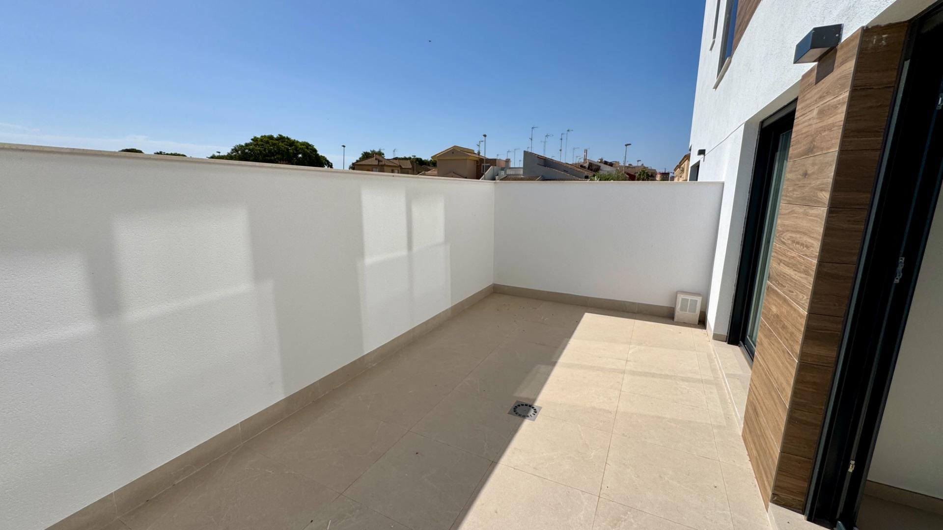 Bungalow i San Pedro del Pinatar, Murcia, Spanien 2 sovrum, 79 kvm. Nr. 156078