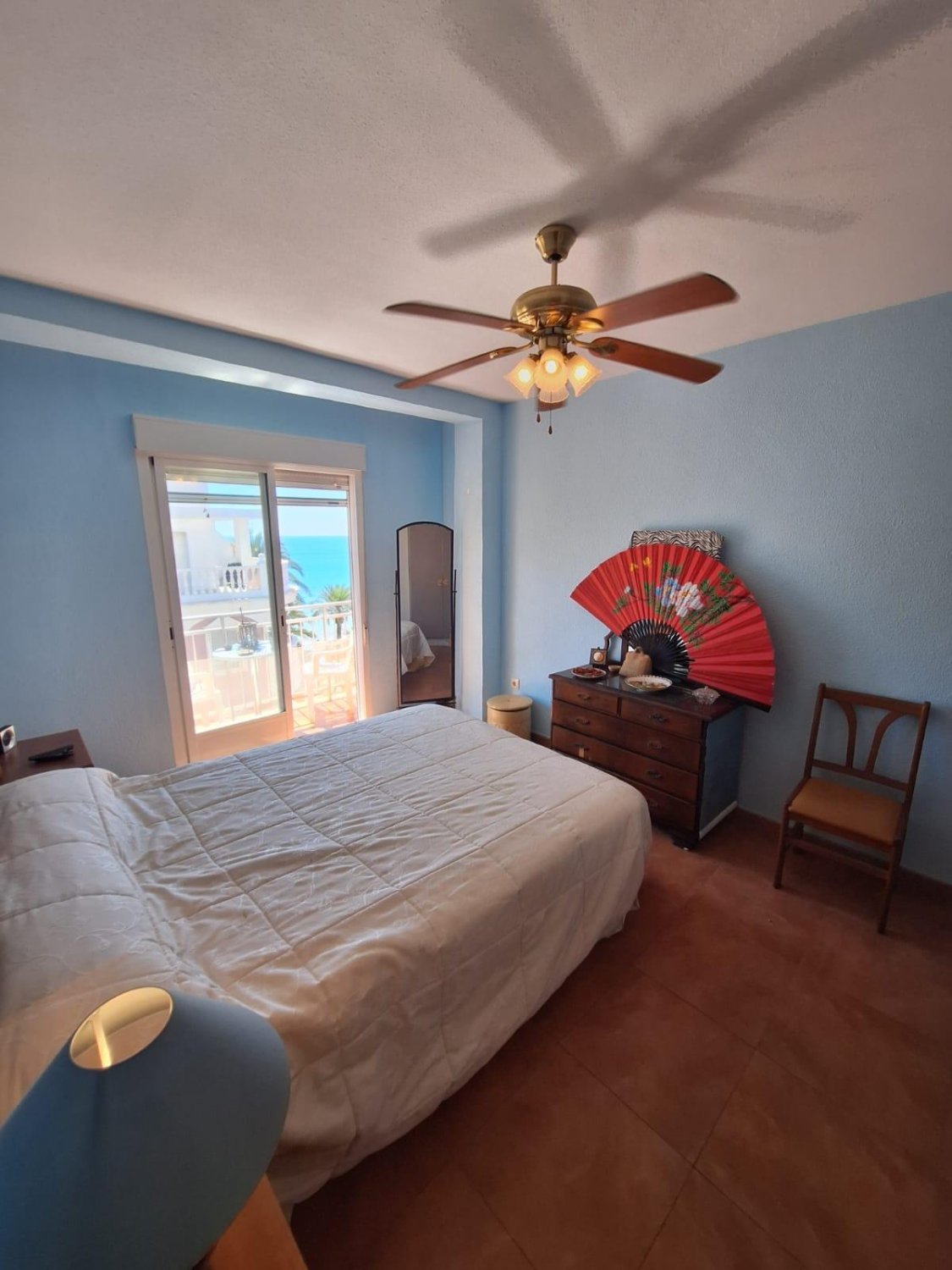 Wohnung in Torrevieja, Alicante, Spanien 4 Schlafzimmer, 85 m2 Nr. 137657