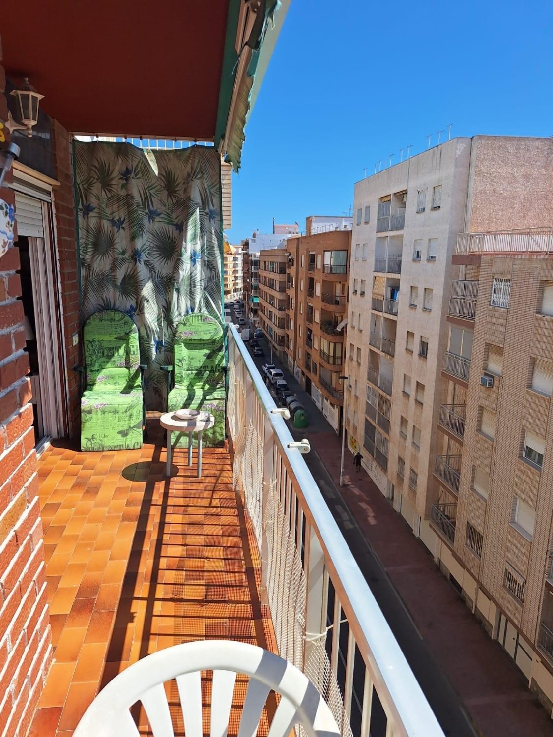 Wohnung in Torrevieja, Alicante, Spanien 4 Schlafzimmer, 85 m2 Nr. 137657