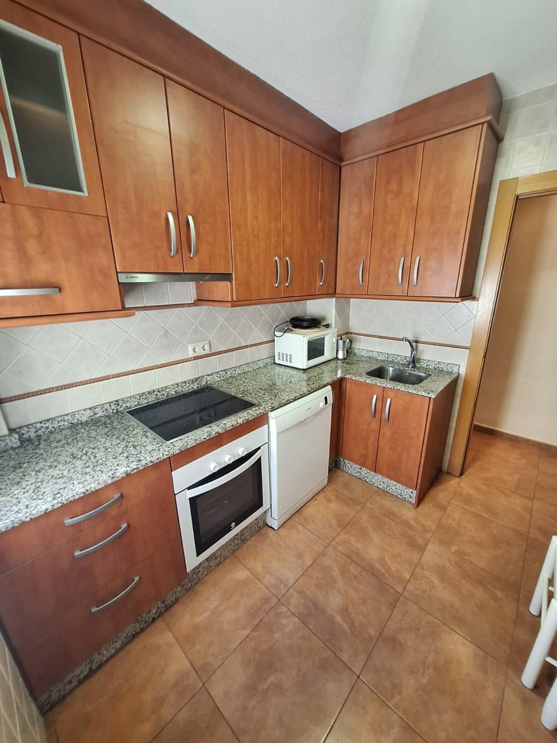Wohnung in Torrevieja, Alicante, Spanien 4 Schlafzimmer, 85 m2 Nr. 137657