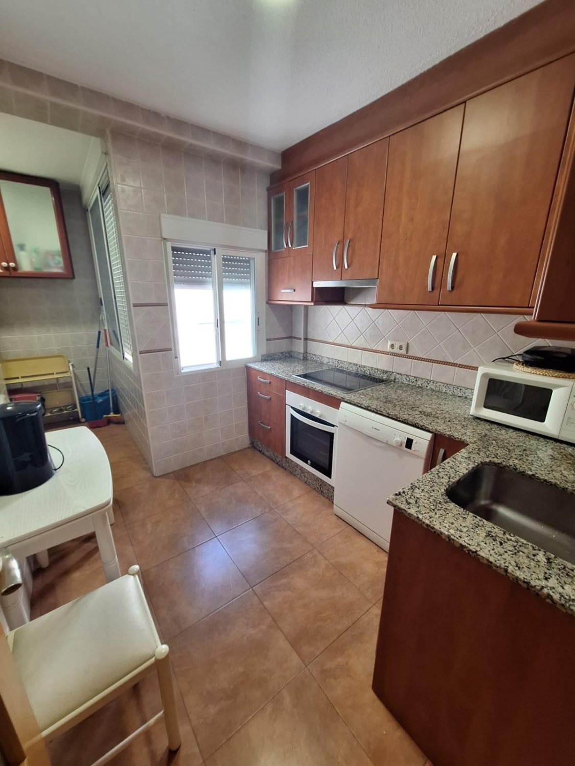 Wohnung in Torrevieja, Alicante, Spanien 4 Schlafzimmer, 85 m2 Nr. 137657
