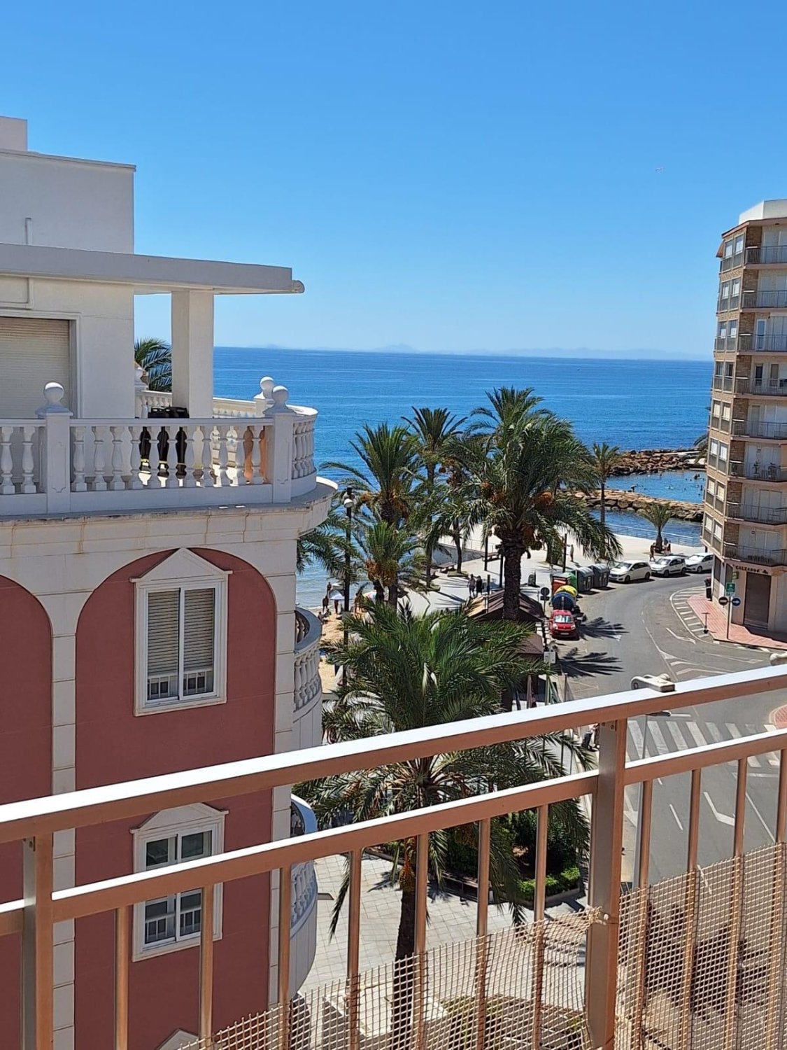 Wohnung in Torrevieja, Alicante, Spanien 4 Schlafzimmer, 85 m2 Nr. 137657