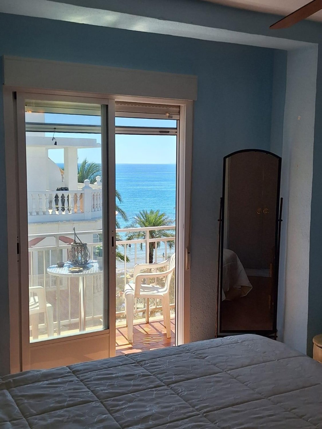 Wohnung in Torrevieja, Alicante, Spanien 4 Schlafzimmer, 85 m2 Nr. 137657