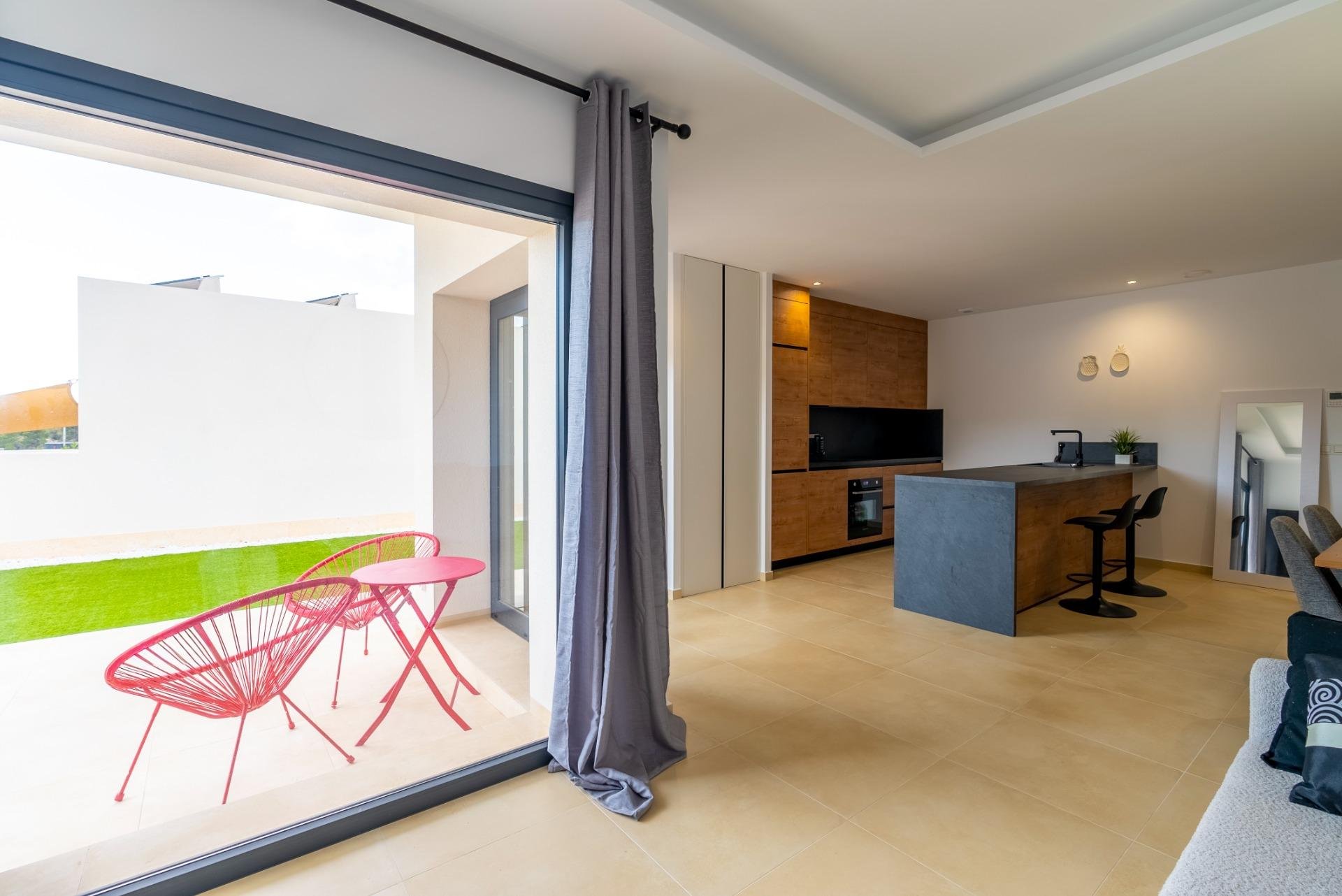 Villa en Finestrat, Alicante, España 2 dormitorios, 84 m2 No. 165437