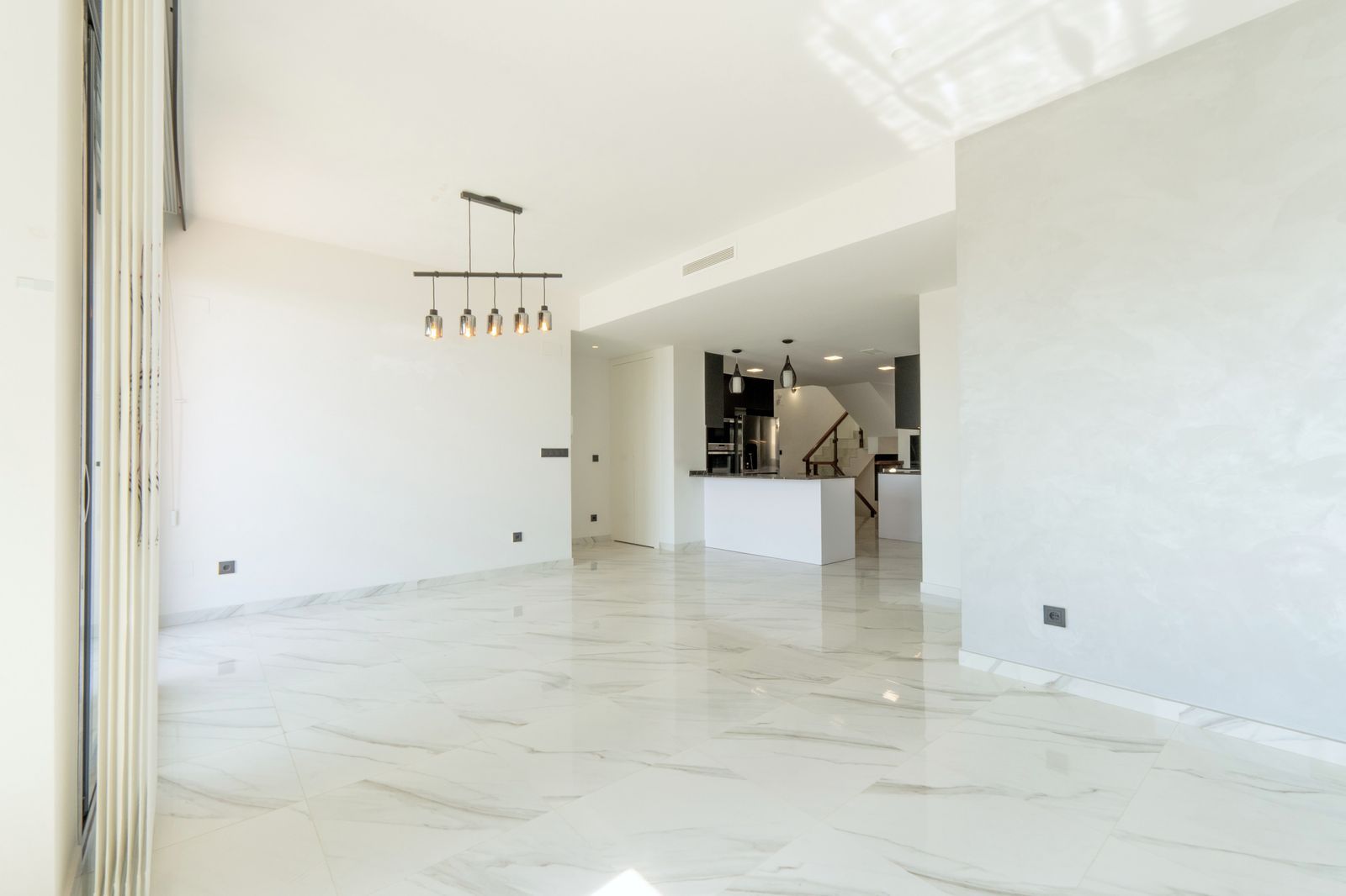 Villa en San Miguel de Salinas, Alicante, España 210 m2 No. 181674