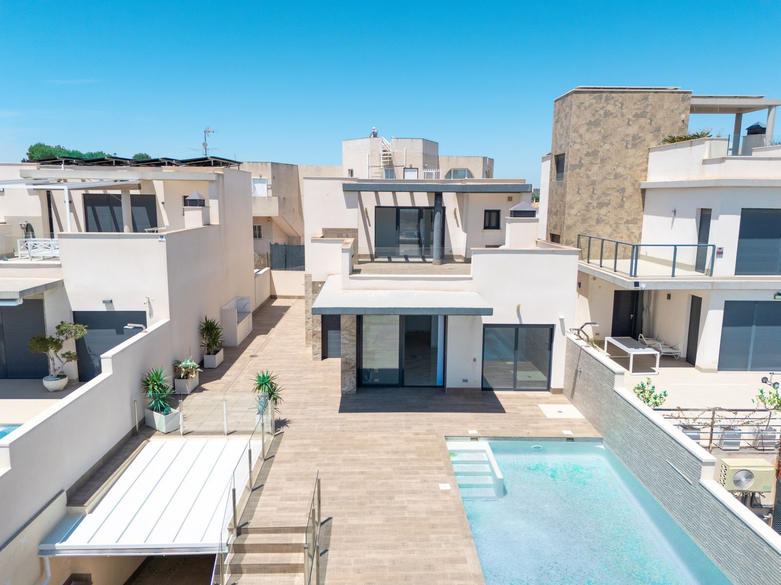Villa en San Miguel de Salinas, Alicante, España 210 m2 No. 181674