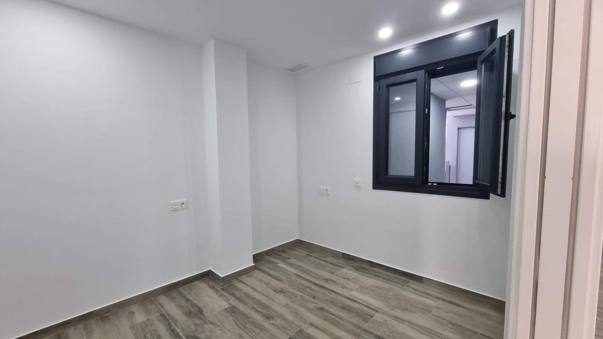 Apartamento en Torrevieja, Alicante, España 3 dormitorios, 108 m2 No. 109440