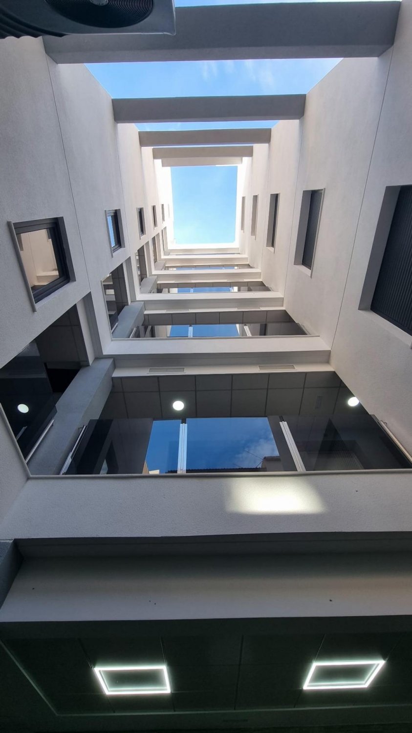 Apartamento en Torrevieja, Alicante, España 3 dormitorios, 108 m2 No. 109440