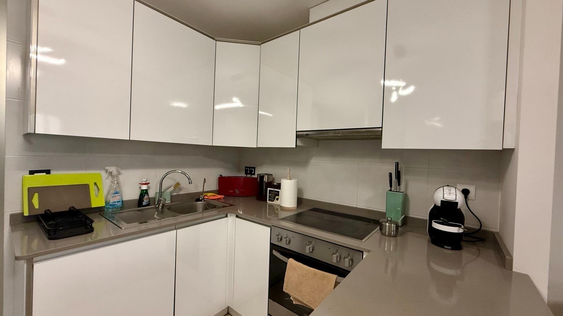 Apartamento en Torrevieja, Alicante, España 3 dormitorios, 99 m2 No. 144362