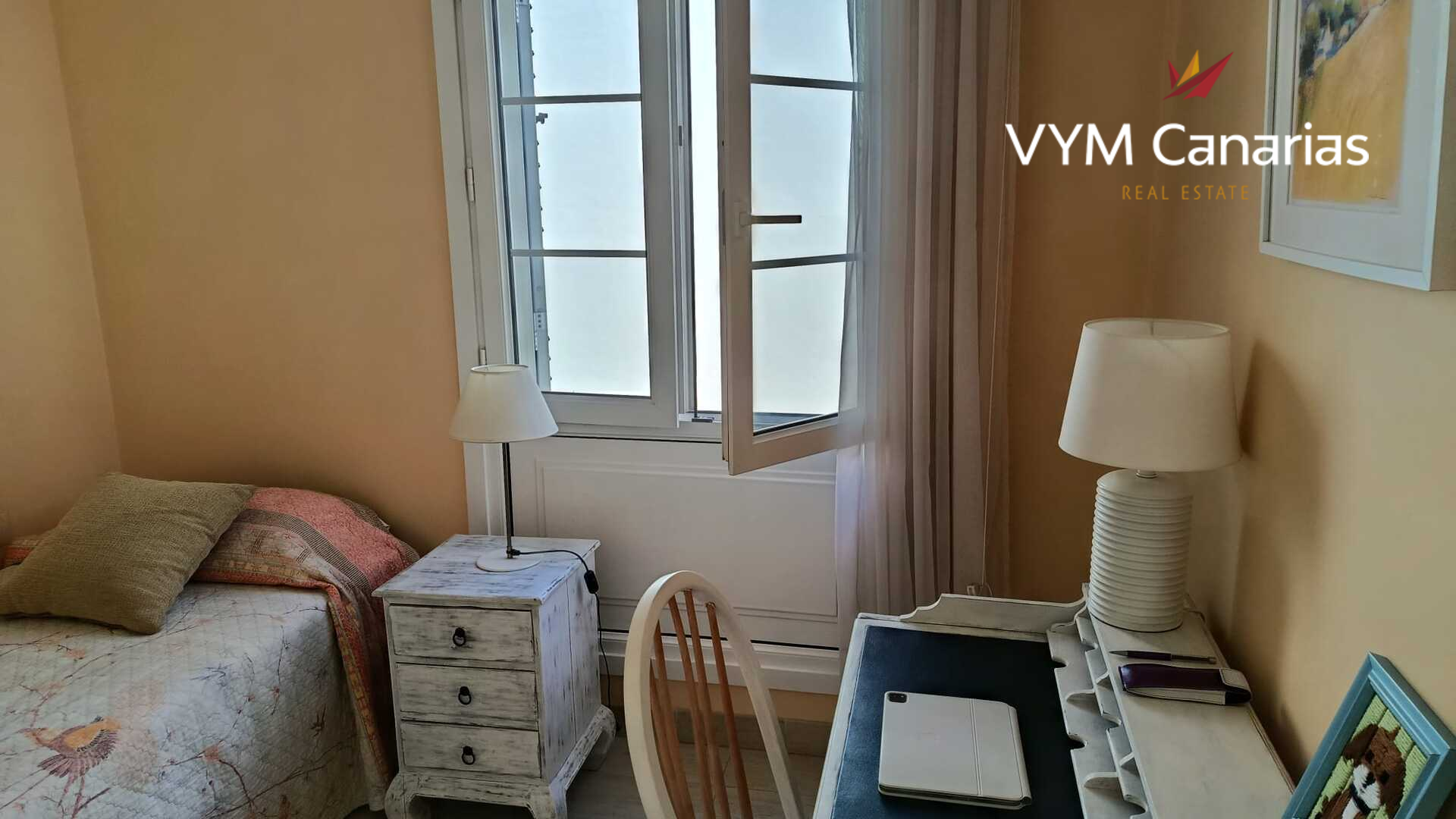 Townhouse in Chayofa, Tenerife, Spain 2 bedrooms, 150 sq.m. No. 164409
