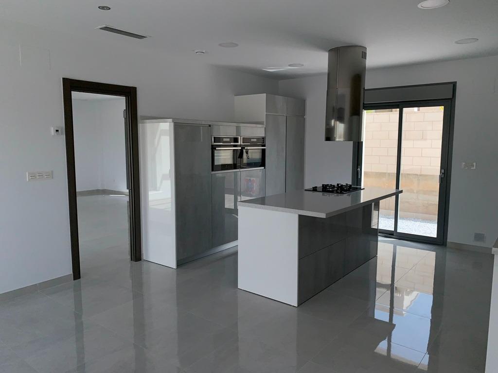 Villa in Pinoso, Alicante, Spain 4 bedrooms, 165 sq.m. No. 170567