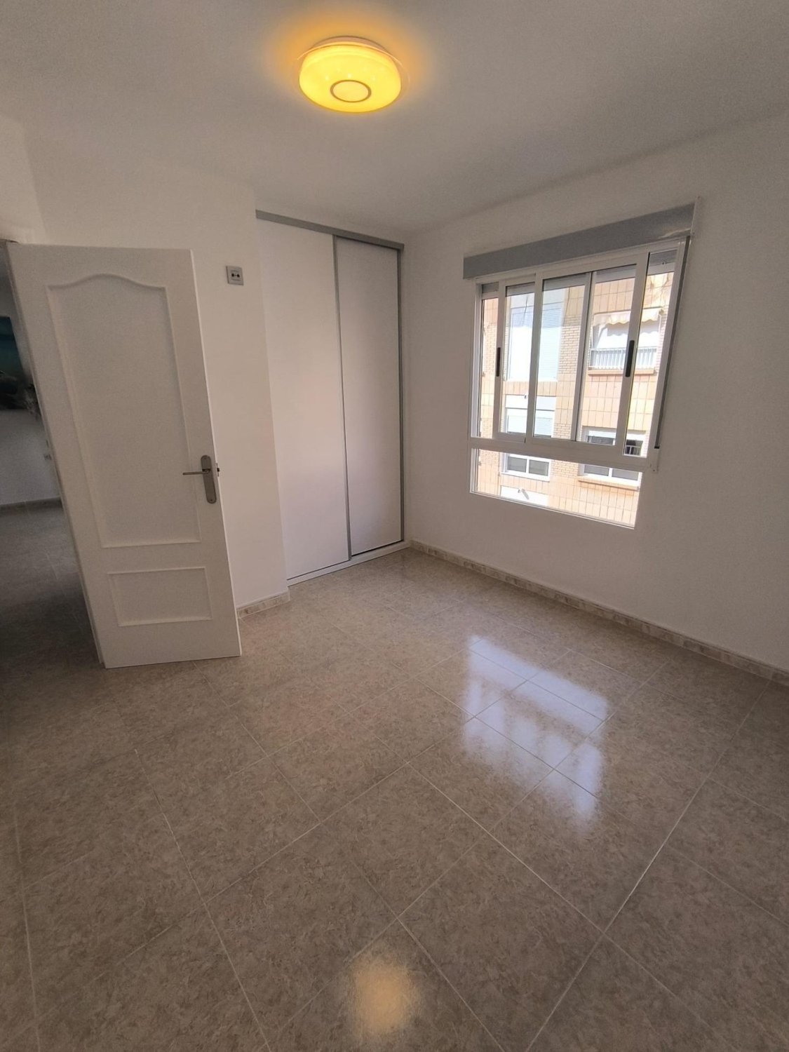 Lägenhet i Torrevieja, Alicante, Spanien 3 sovrum, 118 kvm. Nr. 137646
