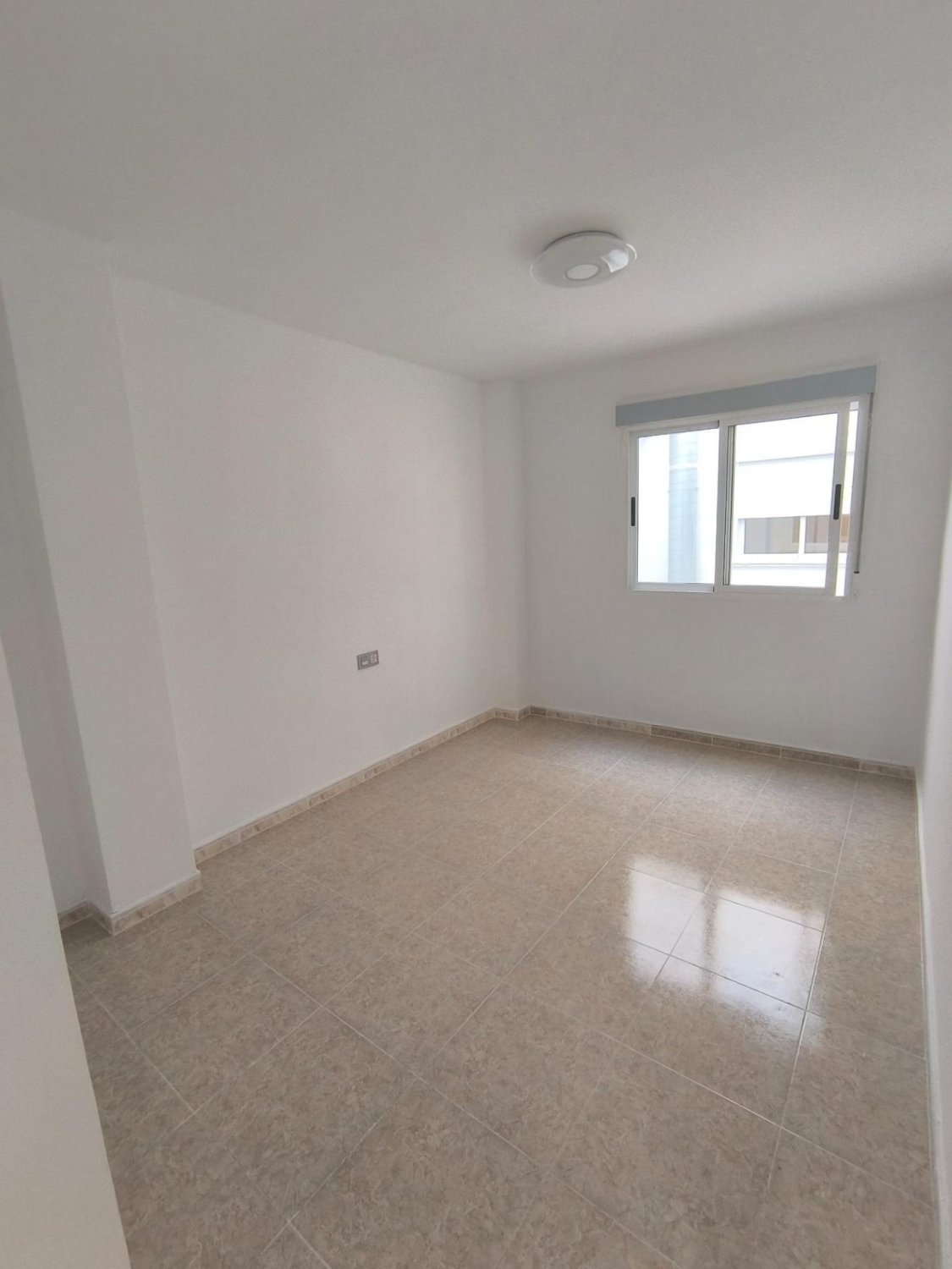 Lägenhet i Torrevieja, Alicante, Spanien 3 sovrum, 118 kvm. Nr. 137646